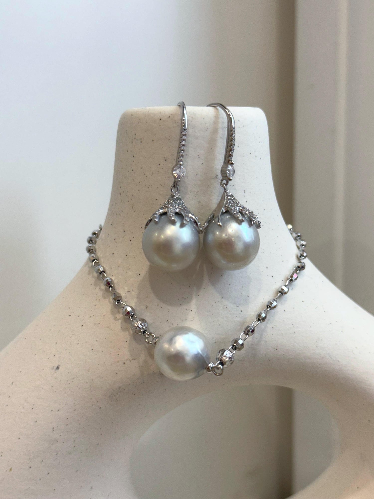 Whole Set! 11.9mm 12.8mm Insale Strong luster Australian Ocean silver Pearls s925 silver braclet, earrings hooks set birthday gift for her