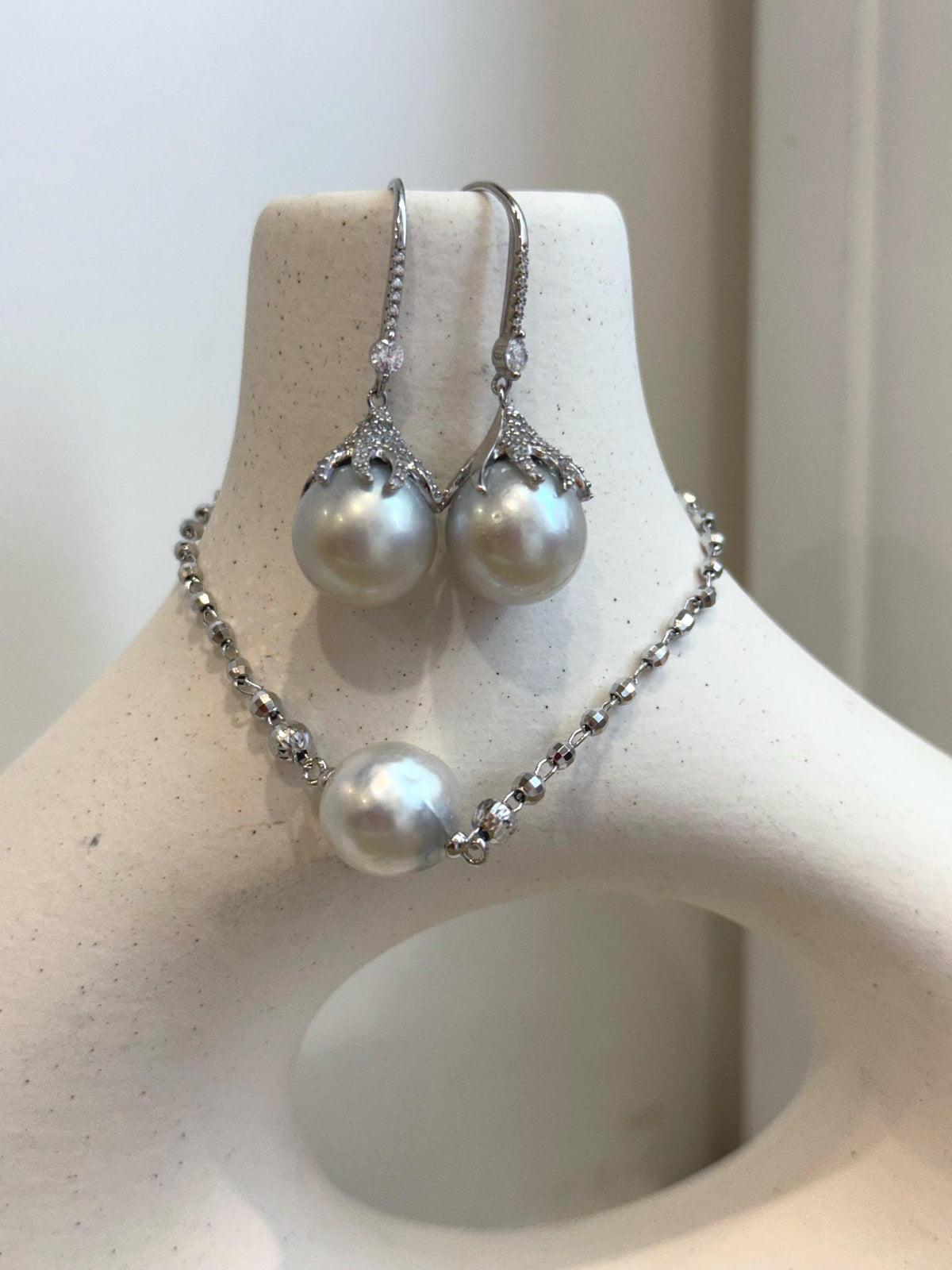 affordable Whole Set! 11.9mm 12.8mm Insale Strong luster Australian Ocean silver Pearls s925 silver braclet, earrings hooks set birthday gift for her