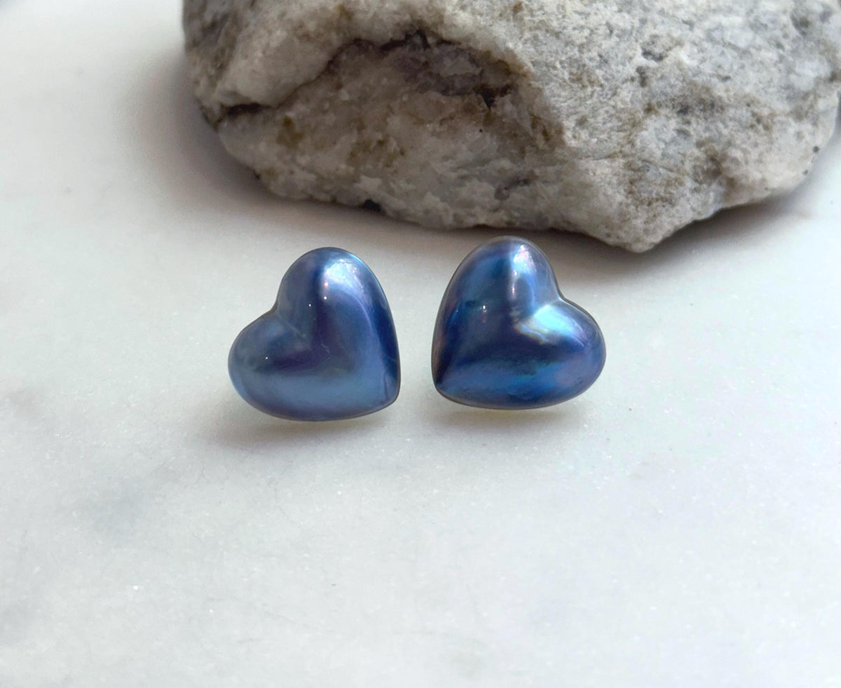 Insale strong luster sky blue purple iridescent heart ocean Mabe earrings S925 silver minimalist earrings. Gift for her anniversary.