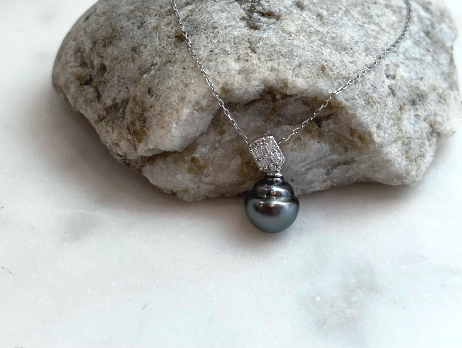 cheap affordable Insale Tahitian Extreme luster mirrored green with platinum hue Ocean Pearl Silver pendant chain Necklace unique gift for her