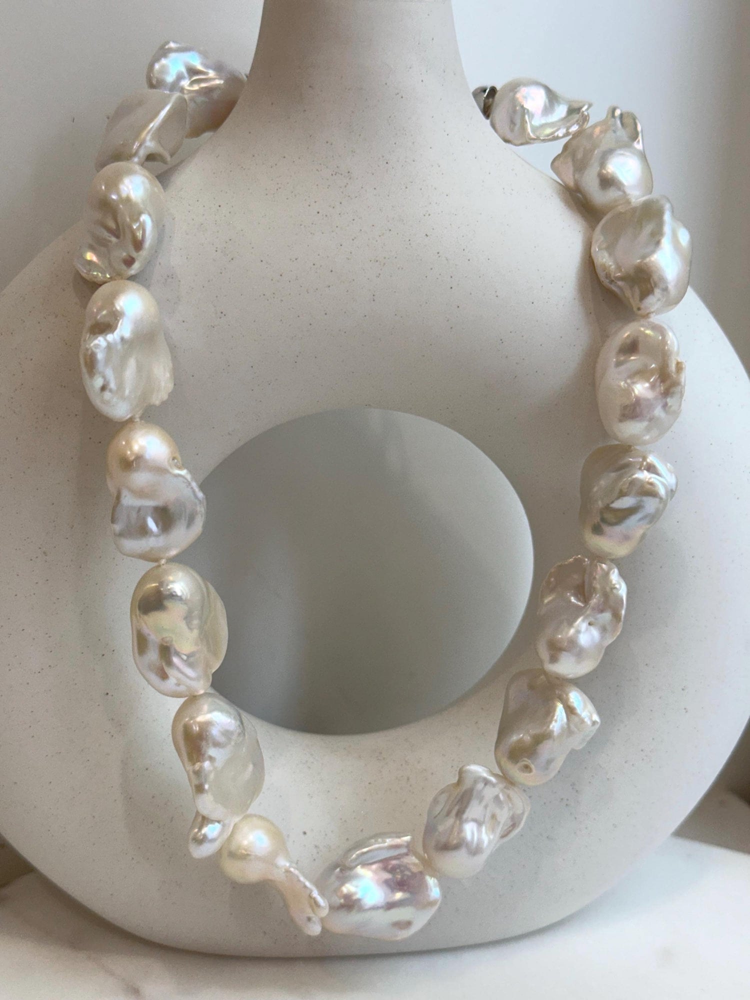 18.3” 17pcs White Iridescent Baroque Tail genius pearl necklace choker elegant attractive perfect anniversary gift for her daily wear. To 28mm. Knotted