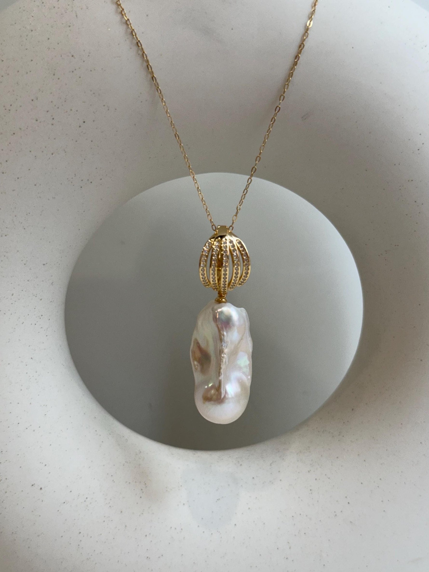 15x30mm InSale Extreme luster white iridescent smooth Baroque Pearl s925 silver vintage pendant silver chain Necklace gift for her daily wear