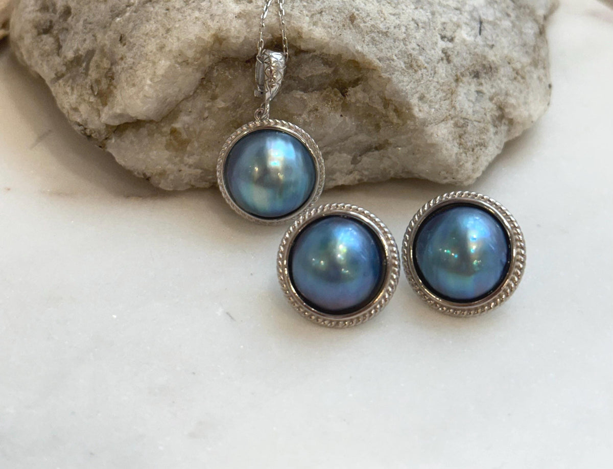 Insale strong luster purple green blue iridescent ocean Mabe dazzling s925 silver earrings & pendant necklace set. Gift for her birthday.