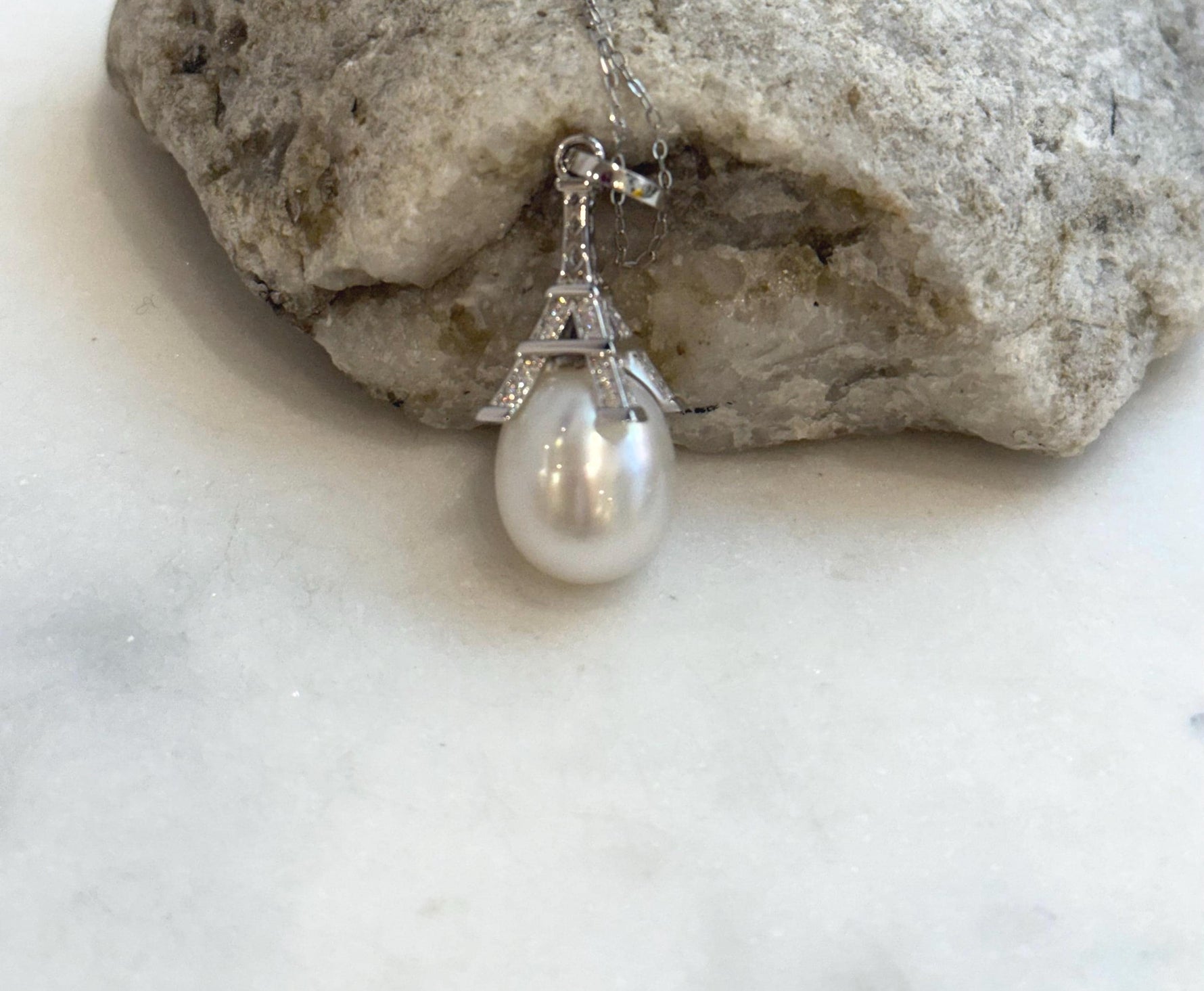 12.5mm Extreme luster Australian Ocean white Pearl S925 silver vintage pendant necklace set unique gift for her.