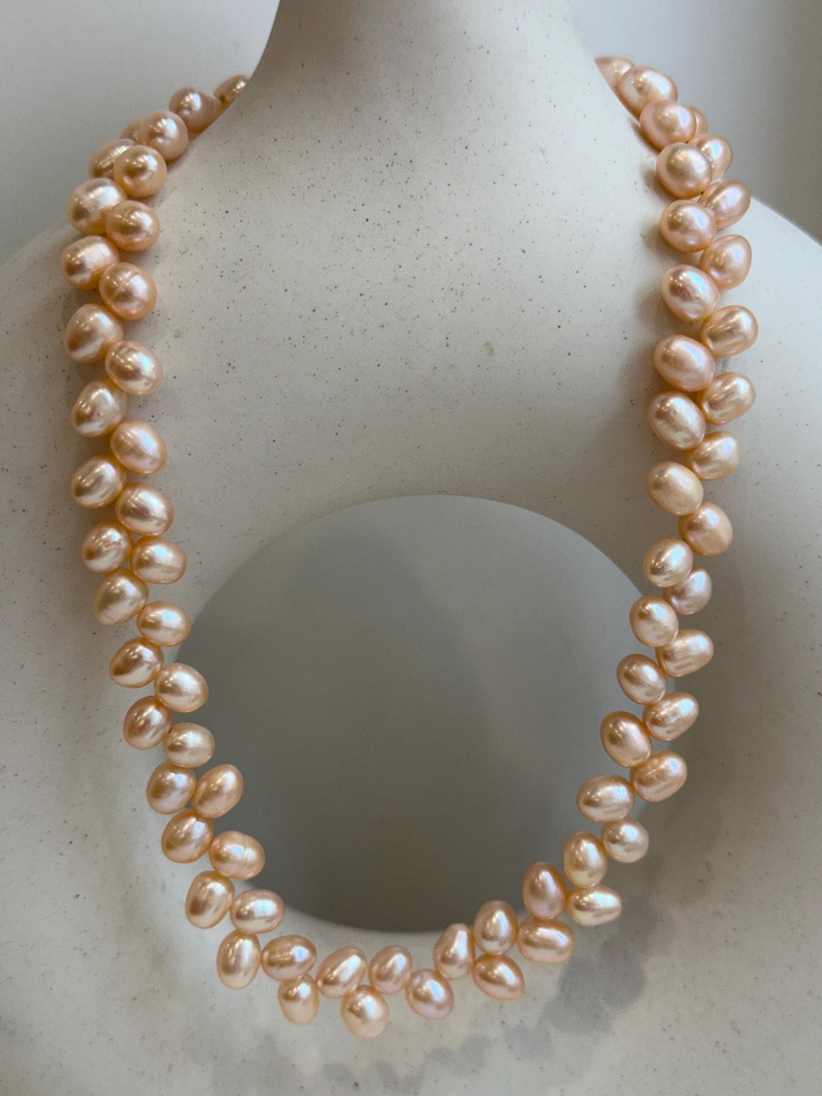 In sale Extreme luster Freshwater peach rice Pearls Necklace strand. 7-8mm 16.9” for her daily wear