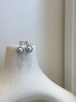 8.2mm Au750 18K Gold Akoya round Blue Silver Extreme luster natural ocean pearls minimalist earrings Gold stud Daily earrings