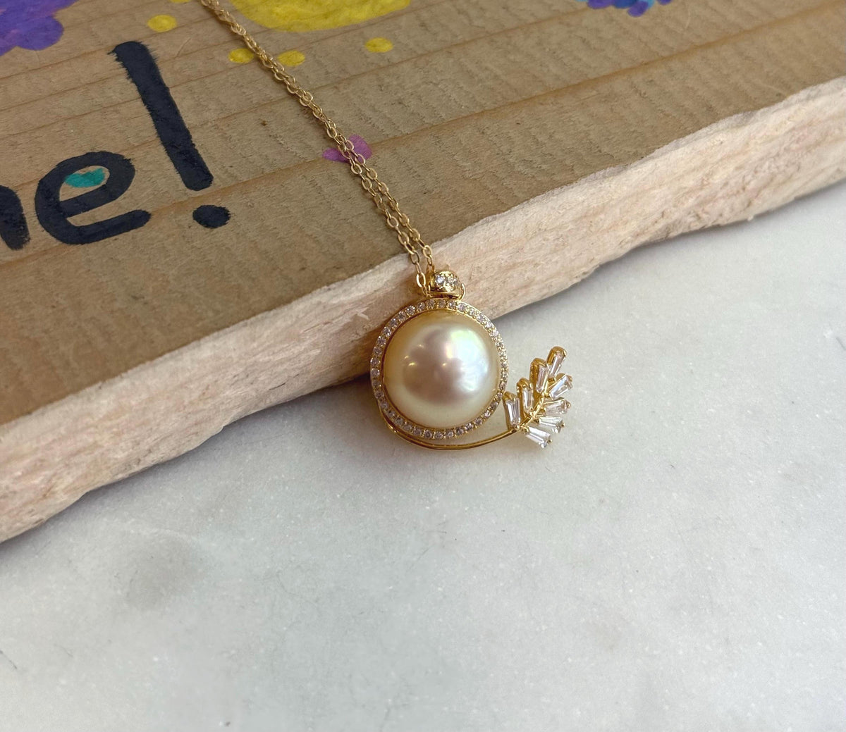 12.3mm Insale Extreme luster mirrored South Sea light Golden ocean Pearl S925 silver whale pendant chain Anniversary birthday Gift for her