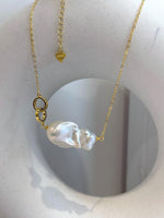 Insale White Iridescent baroque pearl Pendant Necklace Set: Extreme luster, 16.4x30mm, S925 silver Cool pendant chain necklace set.