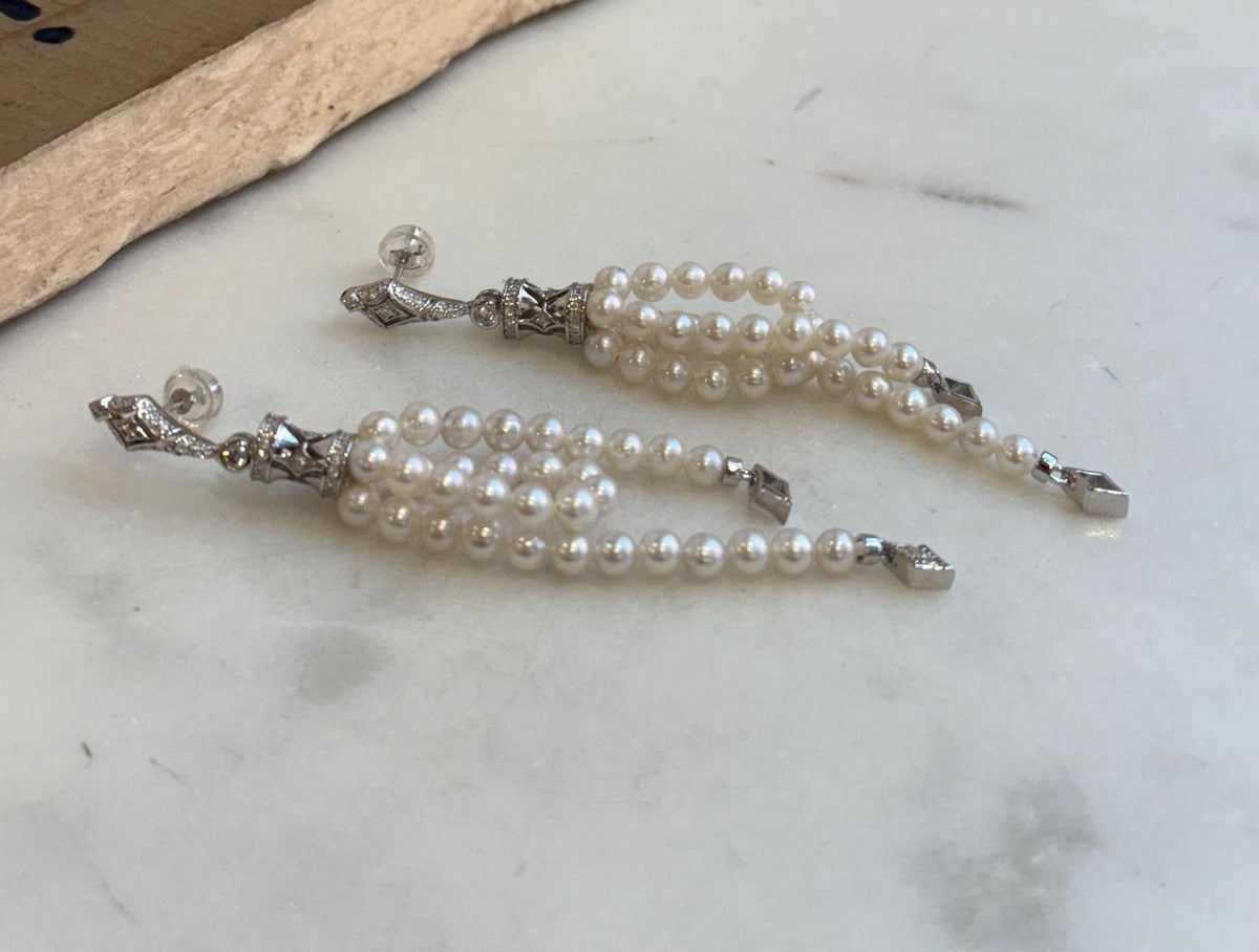 68pcs Extreme luster white small pearls Earring Chandeliers, Vintage, Snake design, 7.7cm high. DDP No Tariffs.