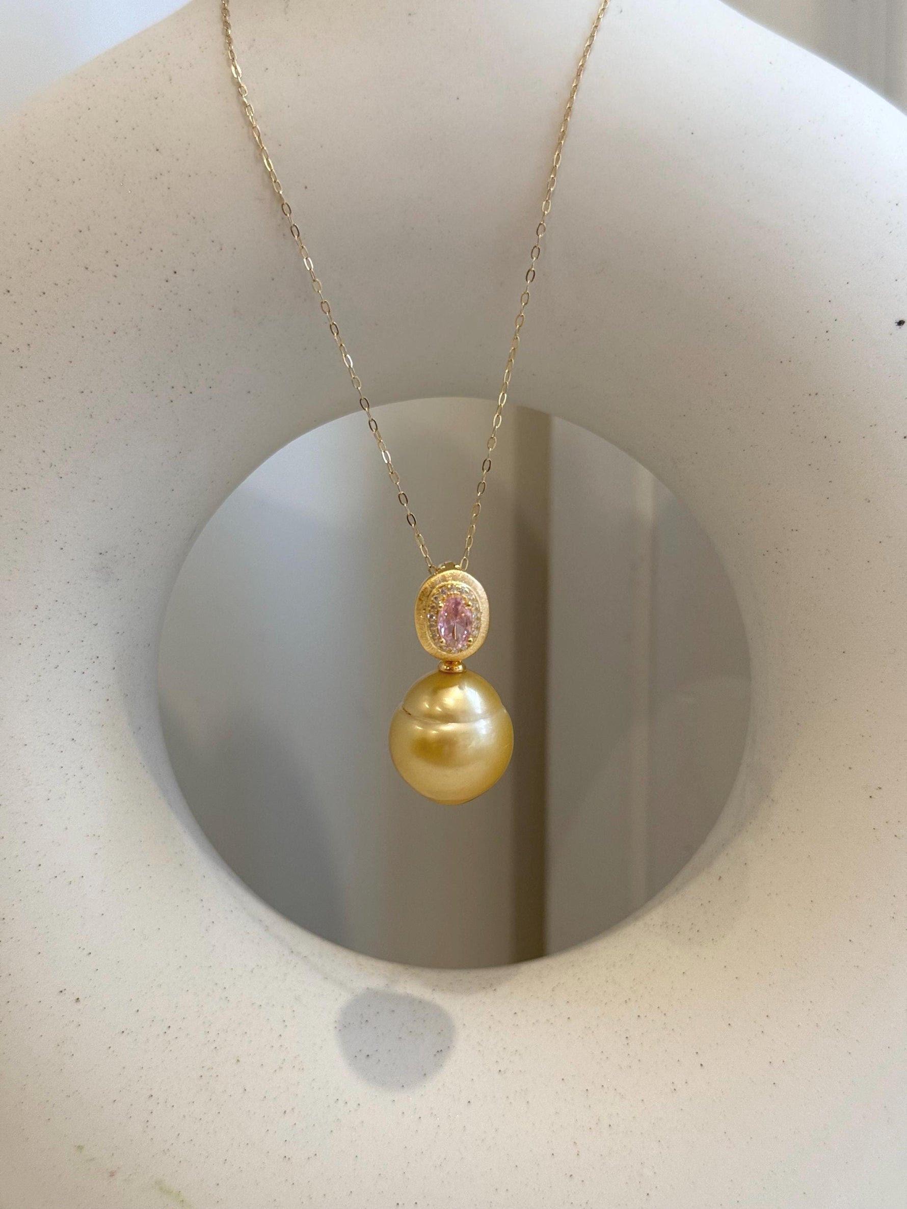 15mm Huge South Sea Golden Ocean Pearl Pendant: Strong luster, S925 Silver Vintage pendant, pink zircon.