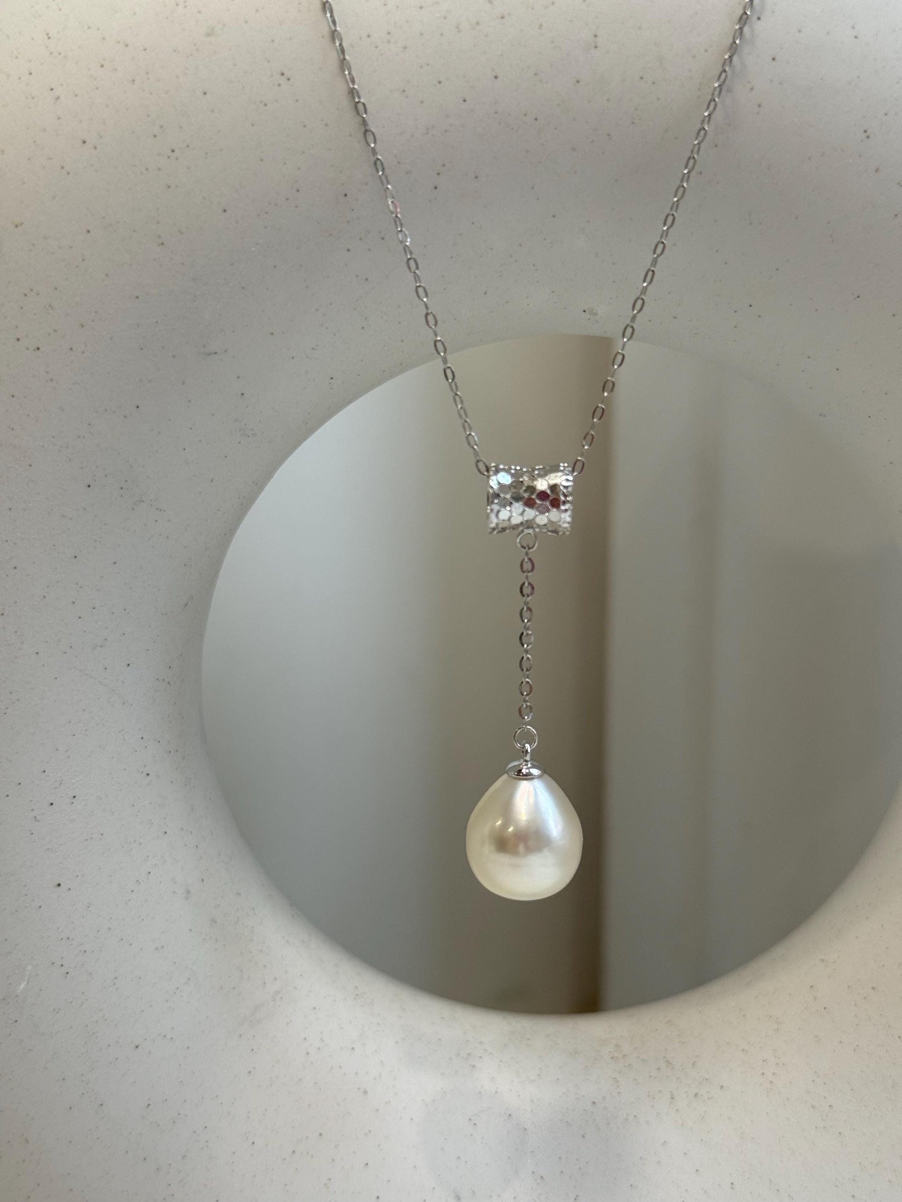 Australian Ocean White Pearl Pendant: Extreme luster mirrored effect, 11.1mm, 4cm high, S925 silver cool pendant necklace set.