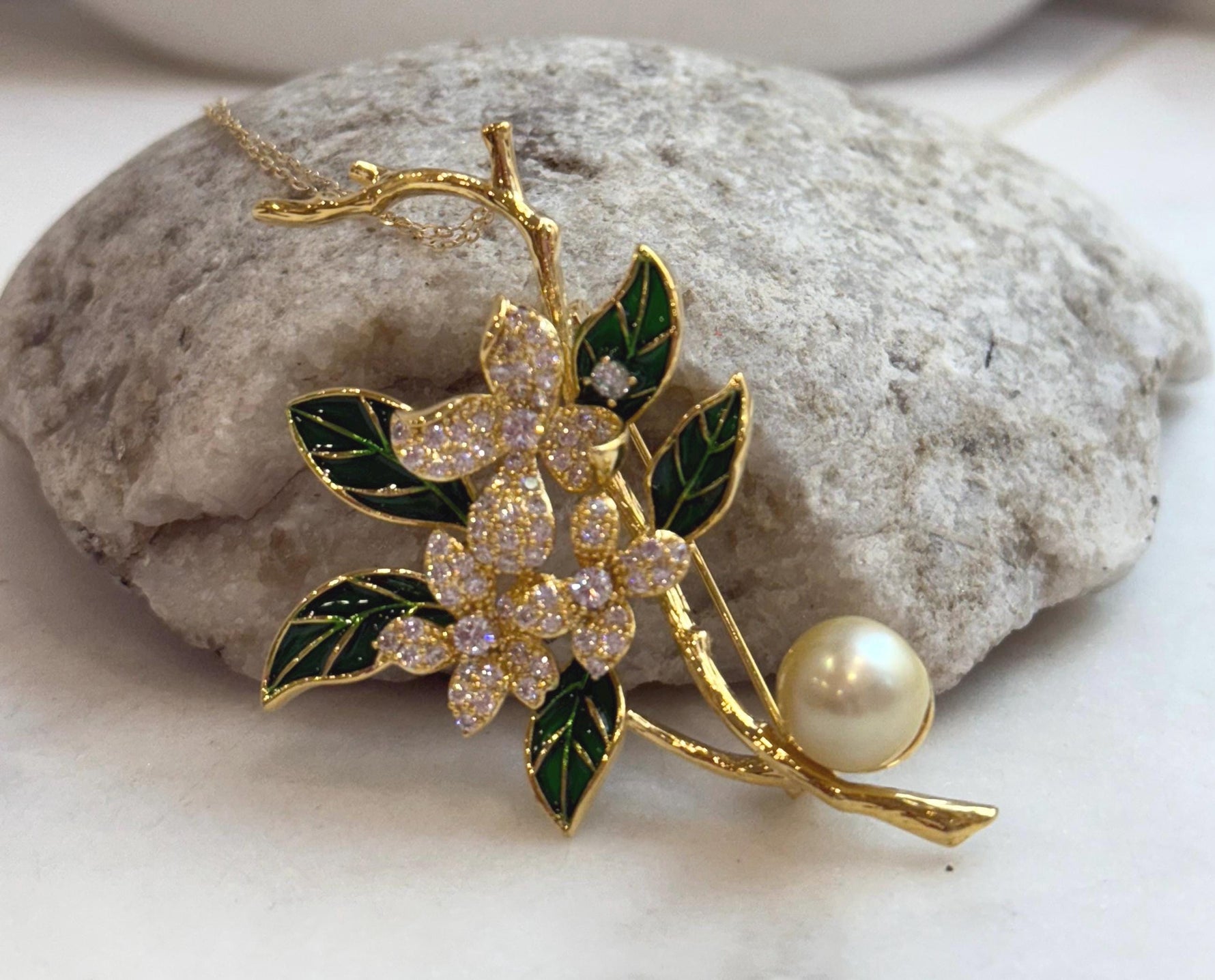 South sea golden pearl brooch pendant 2in1: Extreme luster, 9.3mm, light gold pearl. 4x6.2cm, Floral design Brooch.