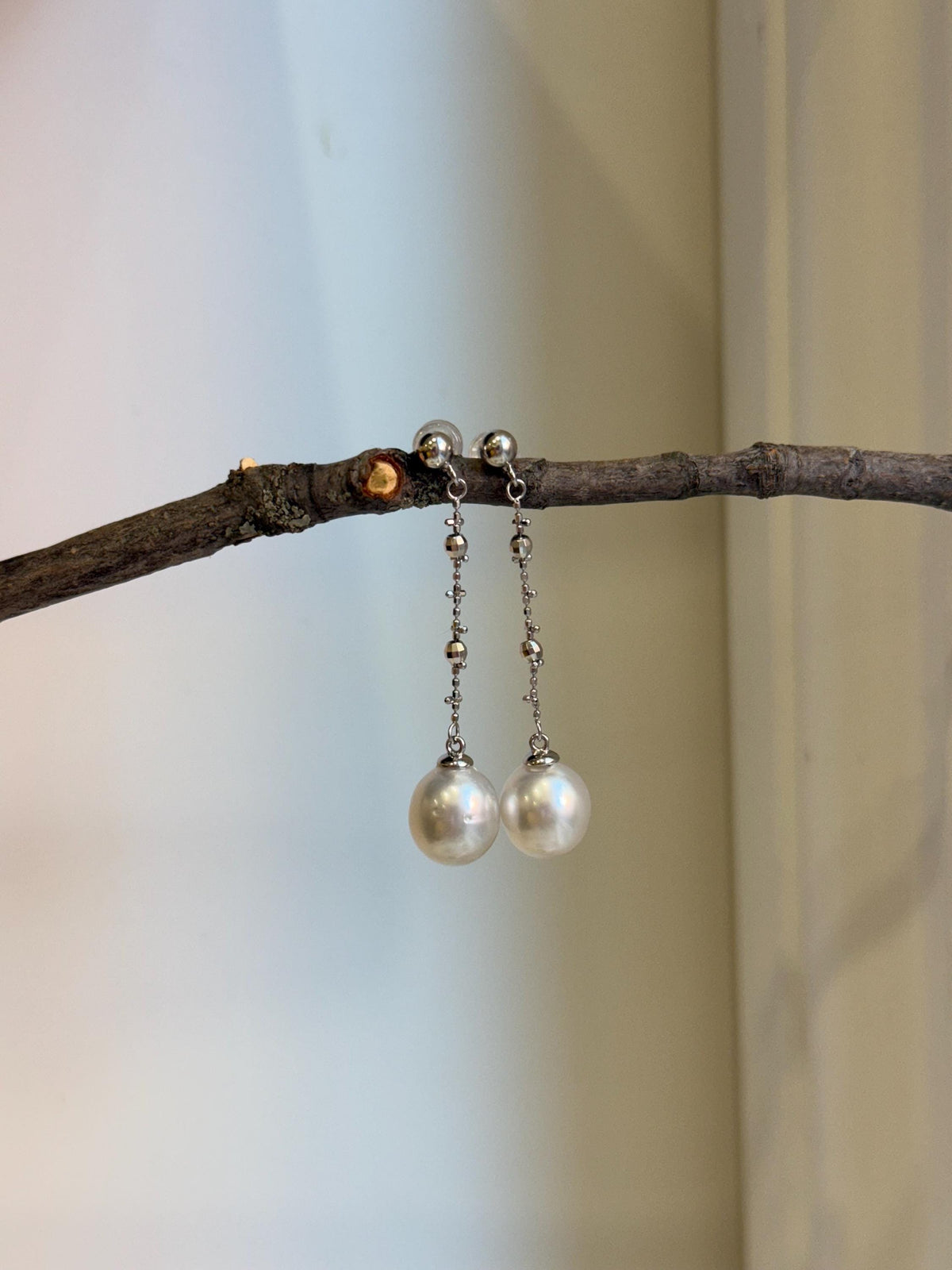 Australian Ocean White Pearls Earrings Chandeliers: Extreme luster mirrored effect, 10mm, 4.6cm high, S925 silver earrings. for her anniversary