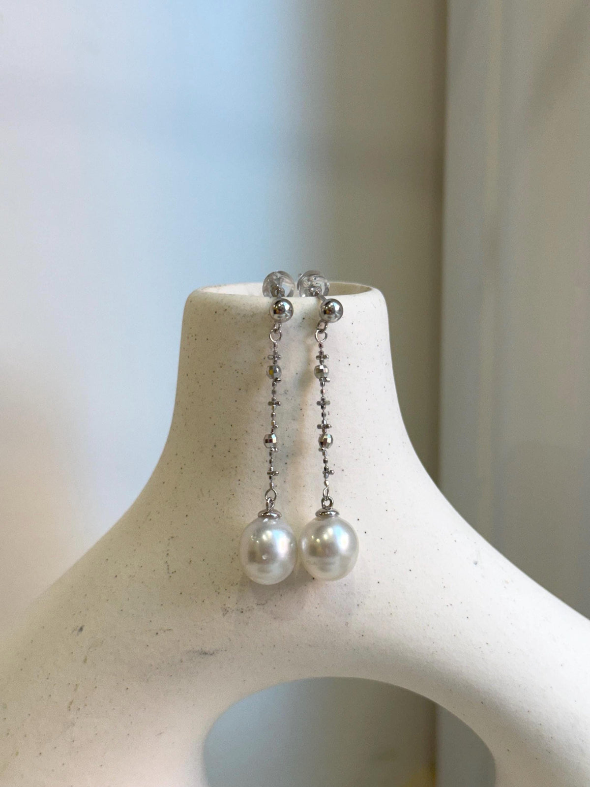 Australian Ocean White Pearls Earrings Chandeliers: Extreme luster mirrored effect, 10mm, 4.6cm high, S925 silver earrings. for her daily wear