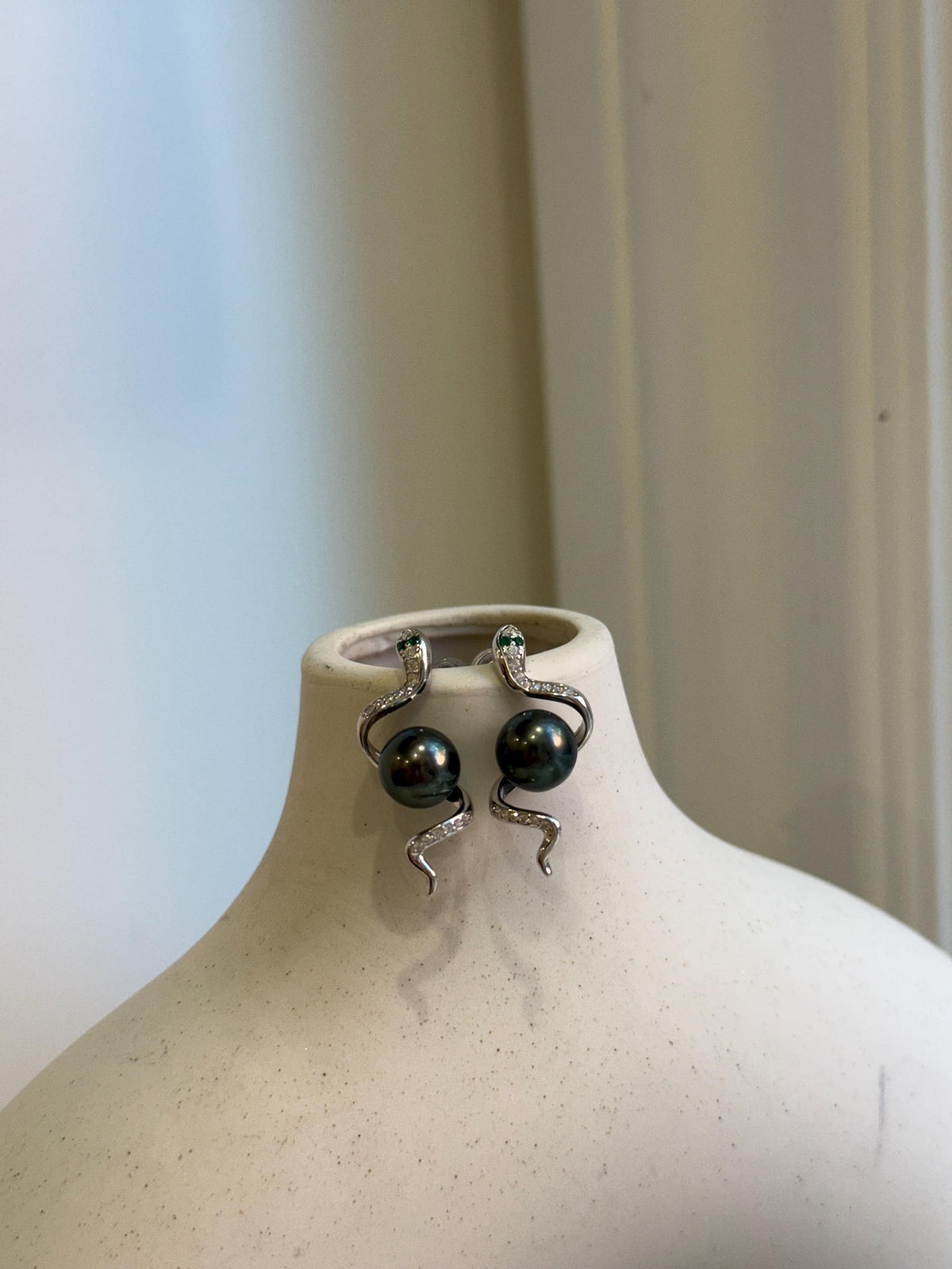 Whole set! Tahitian ocean pearls Pendant Earrings Set: Extreme luster mirrored effect, 8.3-9mm, S925 silver pendant necklace earrings set.