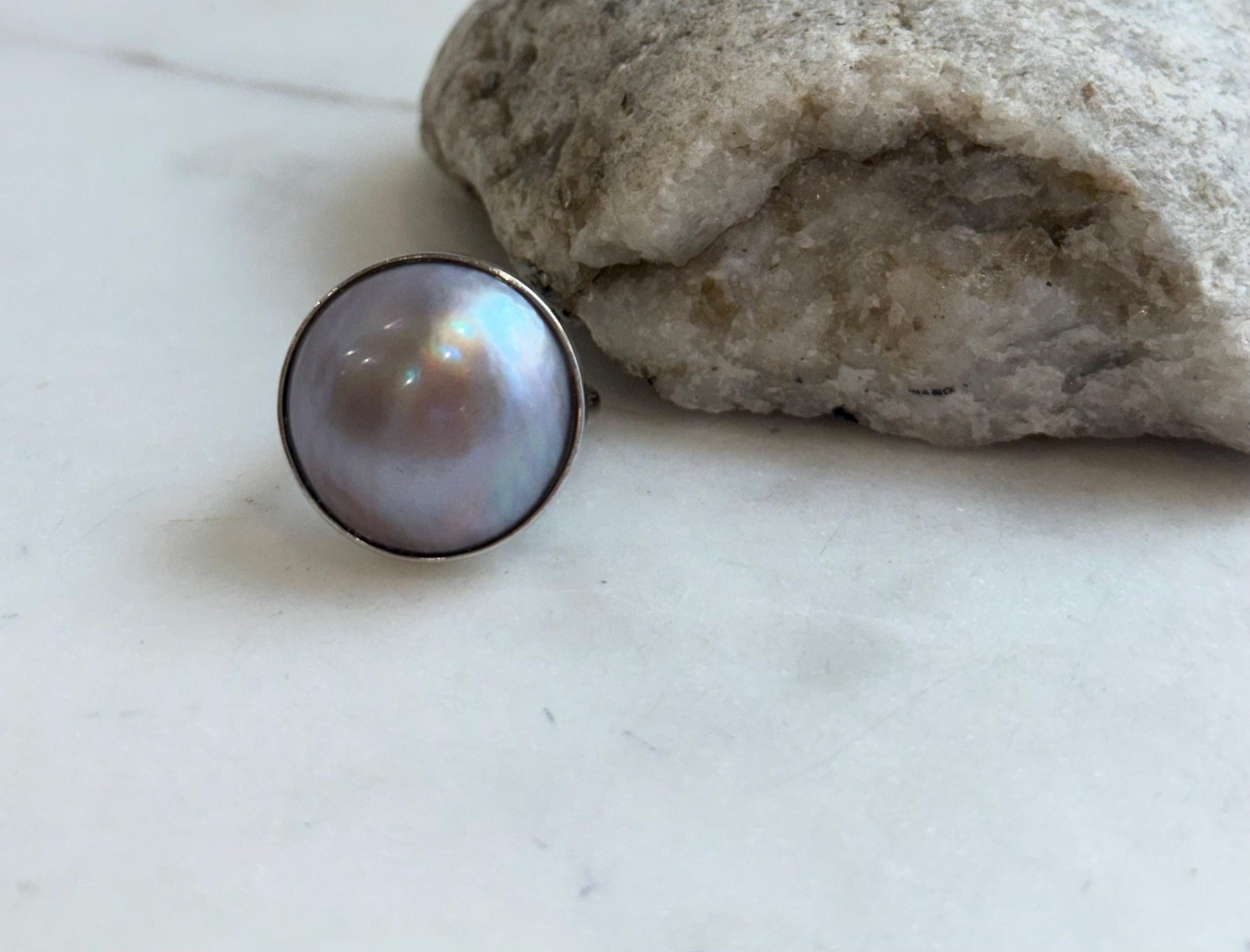 20.3mm Pink Rose iridescent Ocean Round Mabe Pearl Ring: Extreme luster, S925 Silver base adjustable Ring. for her birthday