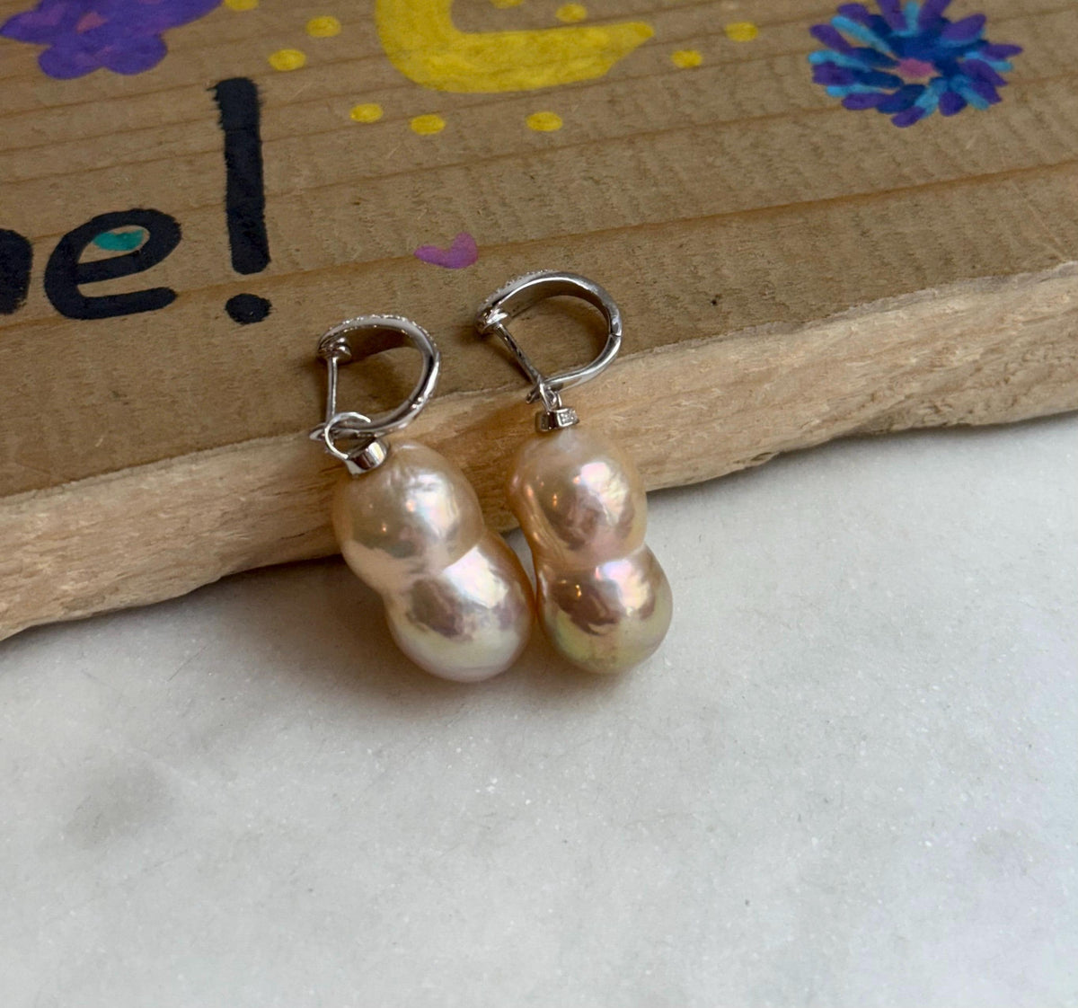 Peanut Keshi Pearls Earrings Hoops: Extreme luster, pink peach gold iridescent pearls green hue, to 20.5mm,s925 silver earrings hoops.