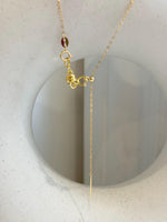 Not for seperate purchase!! s925 magnetic double clips. Gold color. Make Puton easy for necklaces.