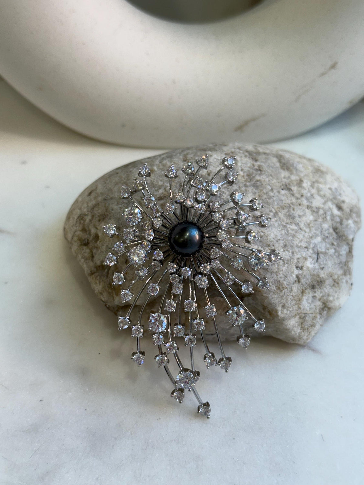 Tahitian Ocean Pearl Brooch Pendant 2in1: Extreme luster, 9mm green black pearl, Fireworks Copper Brooch Pendant with s925 silver chain.