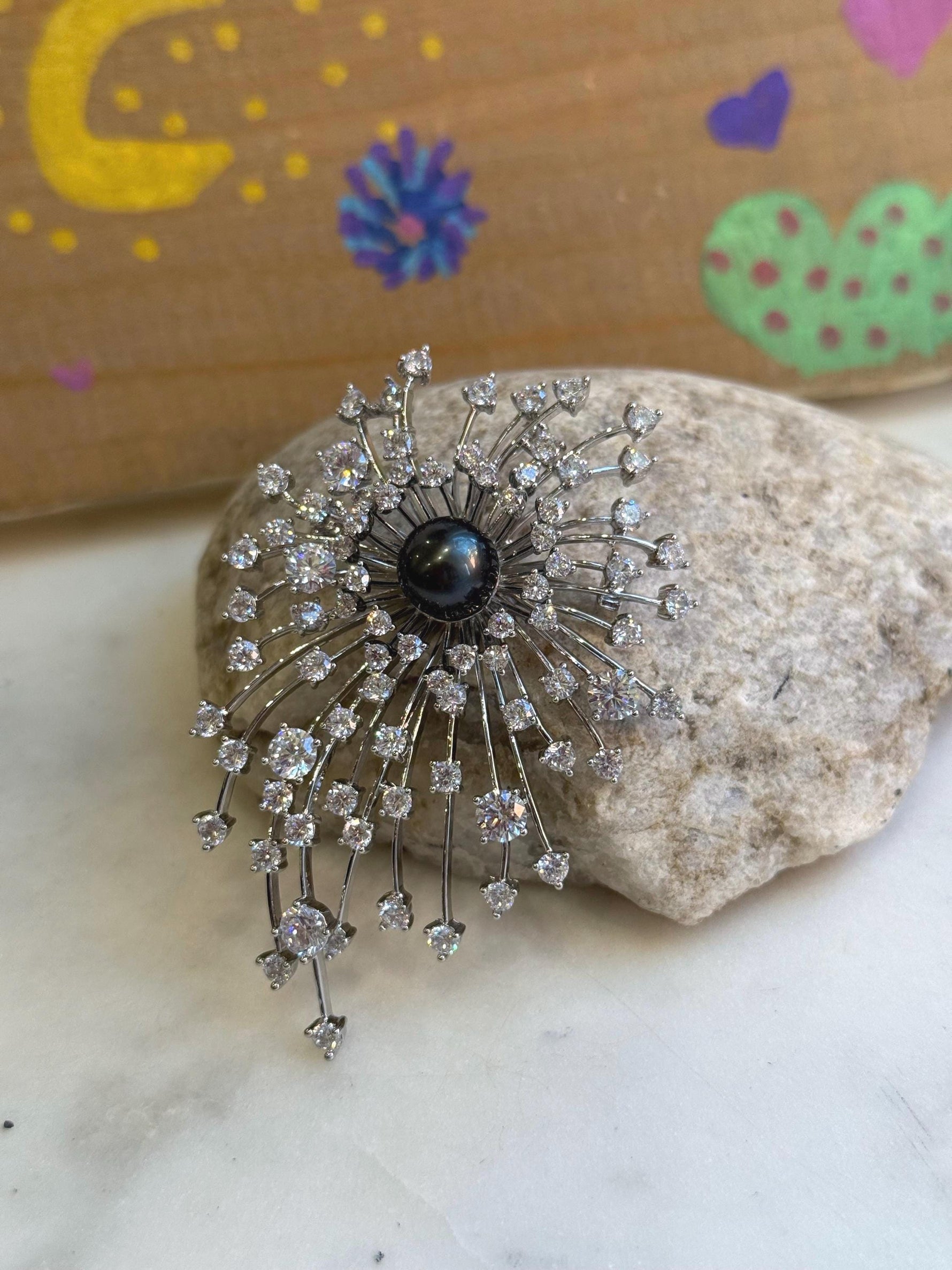 Tahitian Ocean Pearl Brooch Pendant 2in1: Extreme luster, 9mm green black pearl, Fireworks Copper Brooch Pendant with s925 silver chain.
