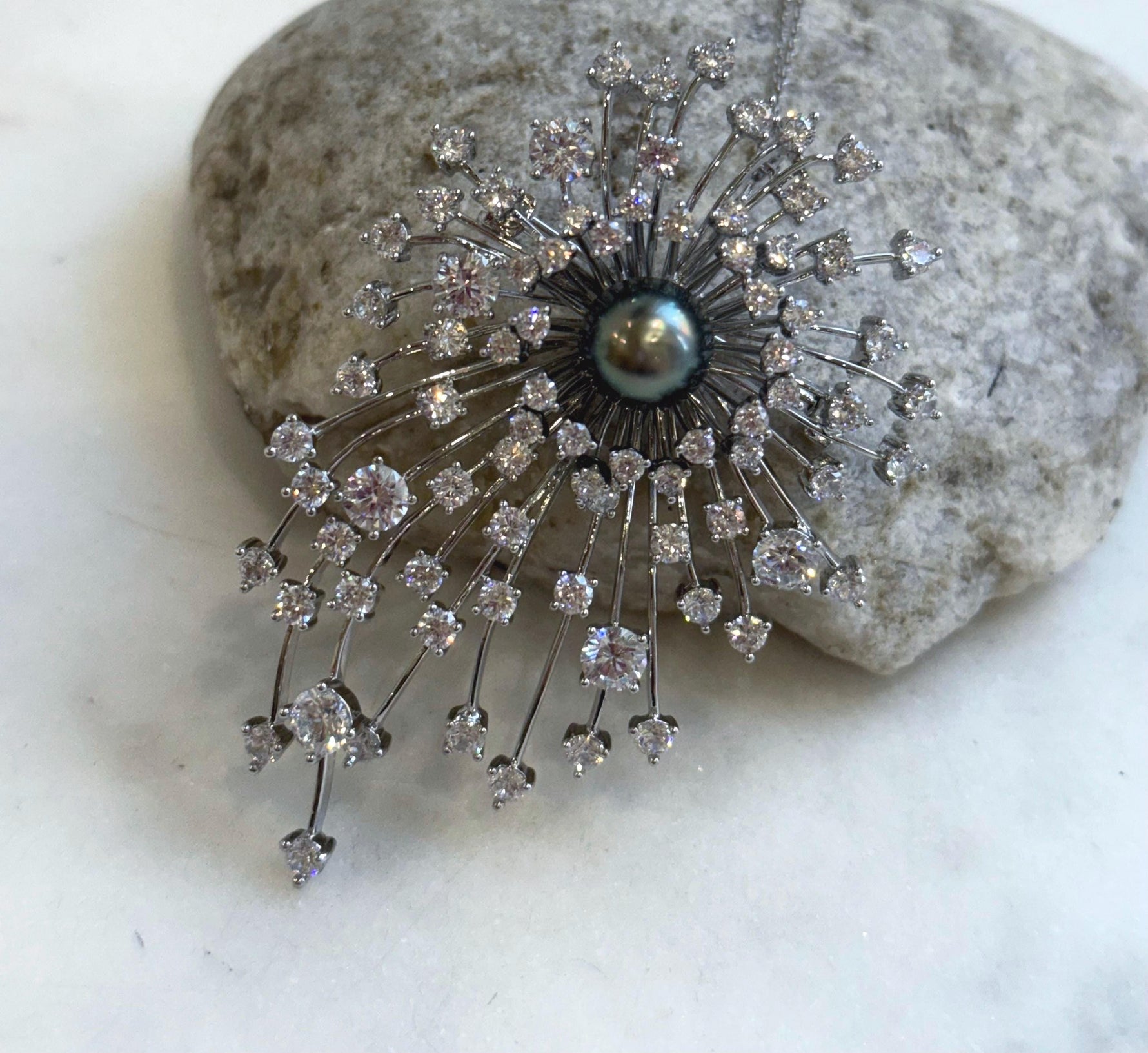 Tahitian Ocean Pearl Brooch Pendant 2in1: Extreme luster, 9mm peacock green pearl, Fireworks Copper Brooch Pendant with s925 silver chain.