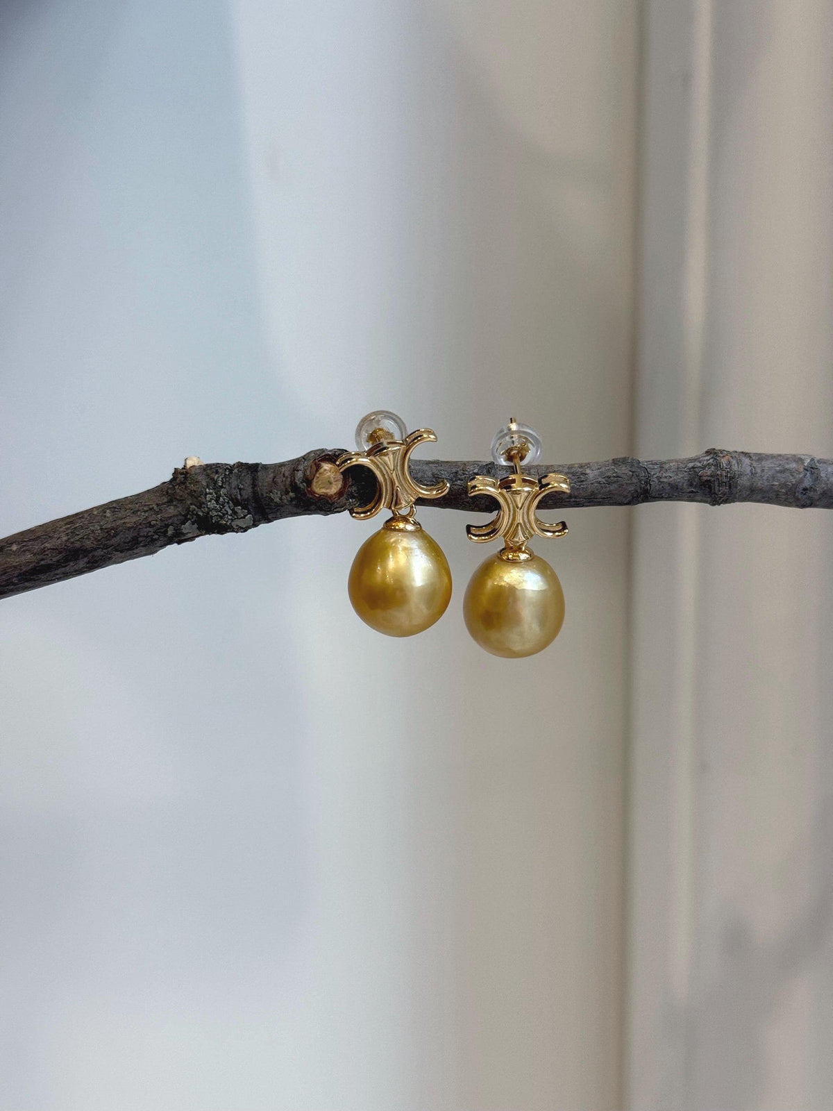 11mm South sea golden Pearls Earrings: Extreme luster mirrored effect, 2.1cm high, S925 silver cool earrings.