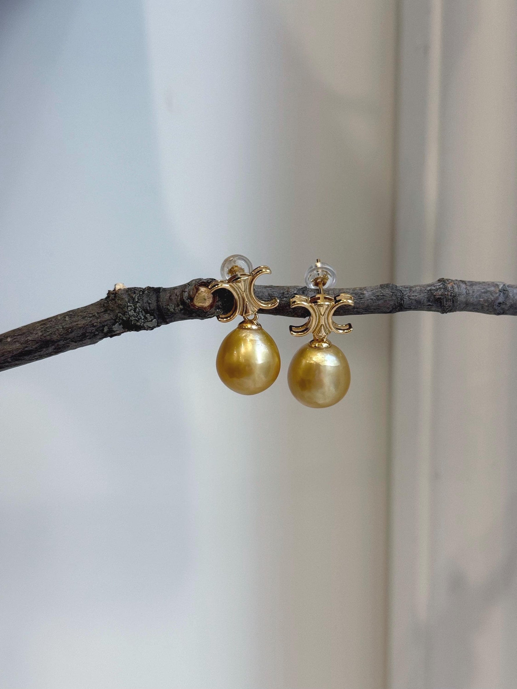11mm South sea golden Pearls Earrings: Extreme luster mirrored effect, 2.1cm high, S925 silver cool earrings.