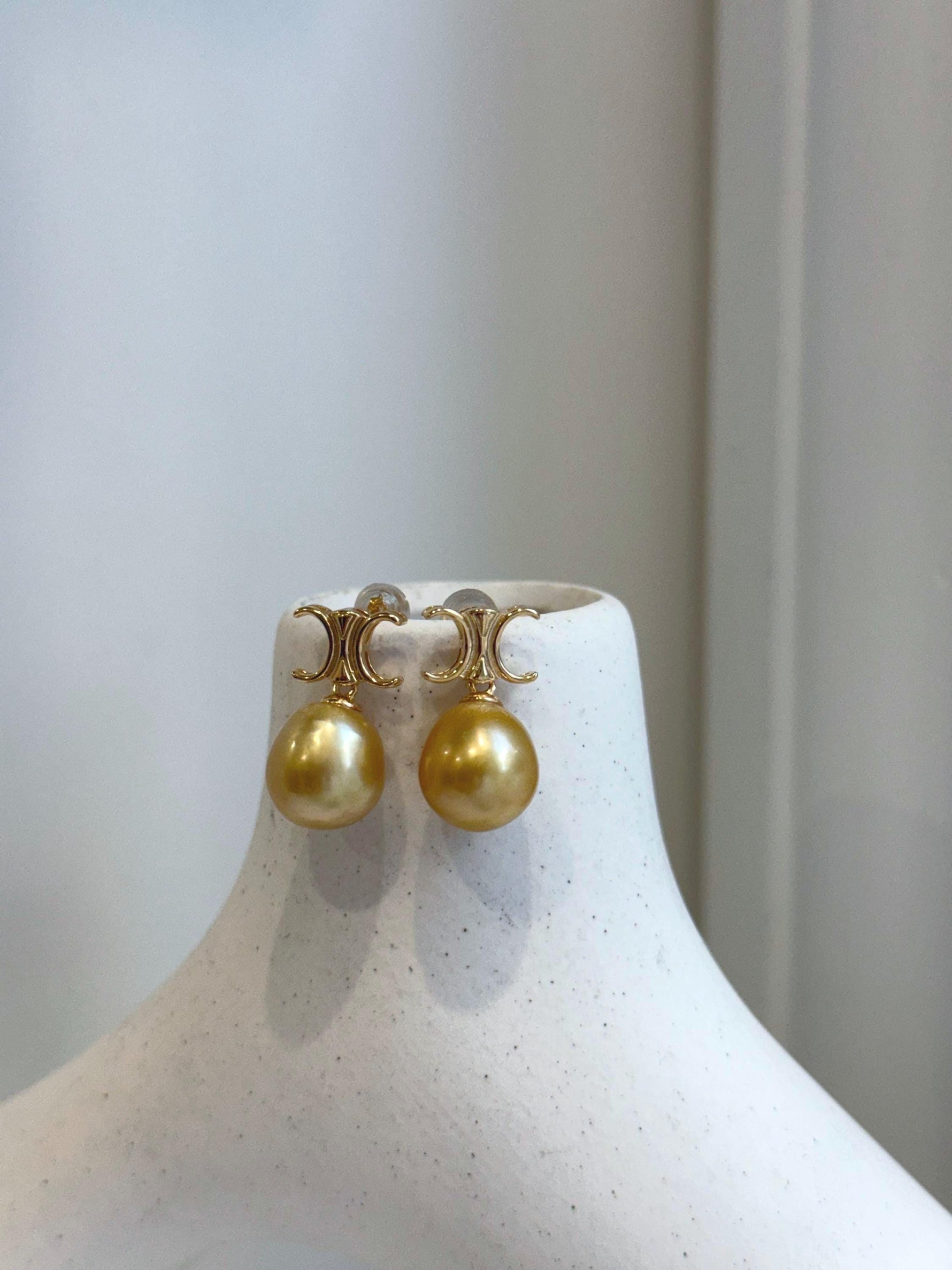 11mm South sea golden Pearls Earrings: Extreme luster mirrored effect, 2.1cm high, S925 silver cool earrings.