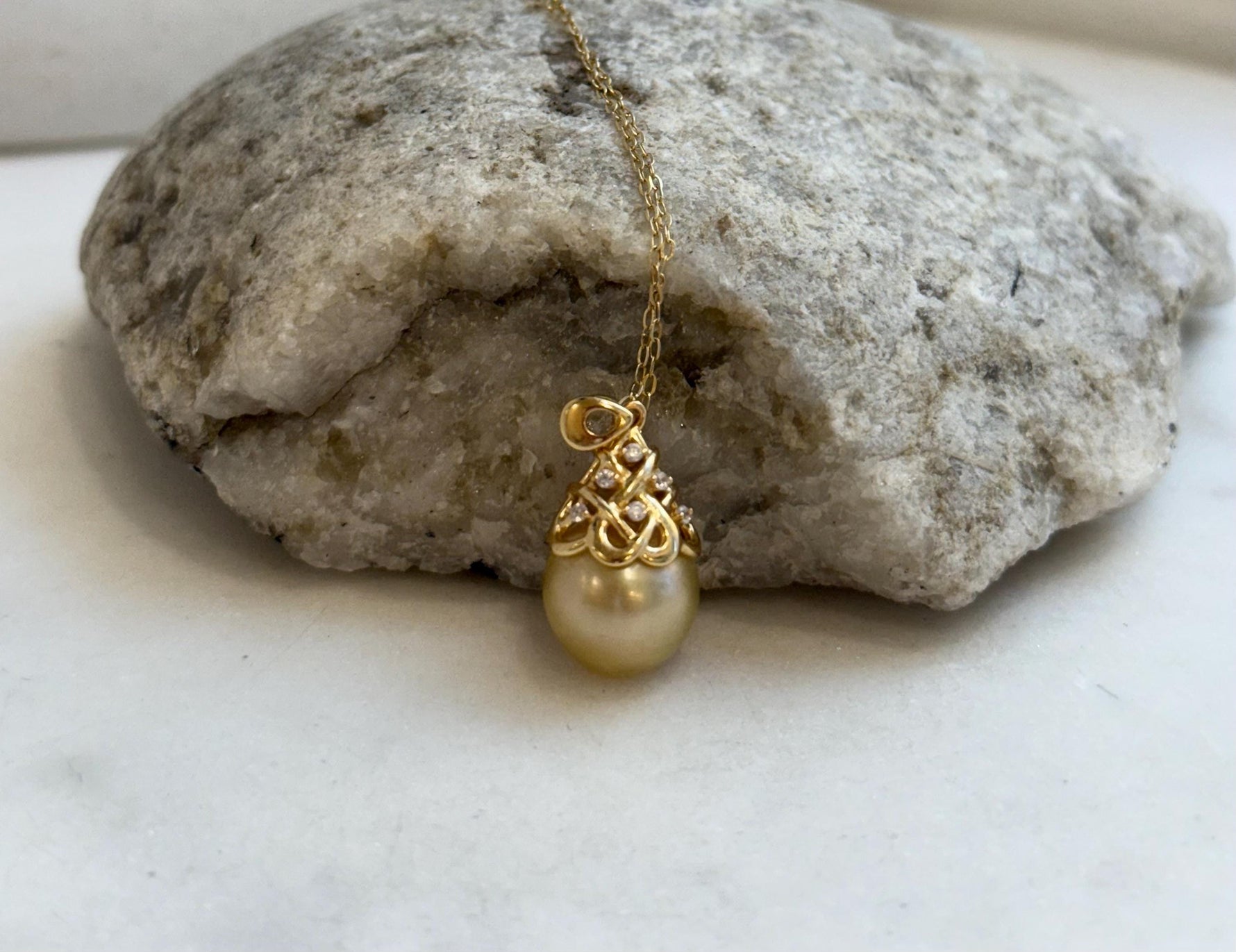 South sea golden Pearl Vintage Pendant: Strong luster, 10.8mm, 2.3cm high, S925 silver with zircon Pendant with silver chain.