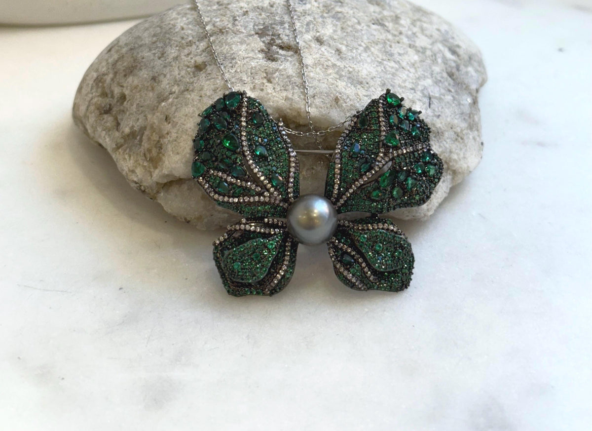 Tahitian Ocean Pearl Brooch Pendant 2in1: Strong Luster, 10mm, platinum pearl green hue, butterfly brooch,6x4cm, S925 silver chain.