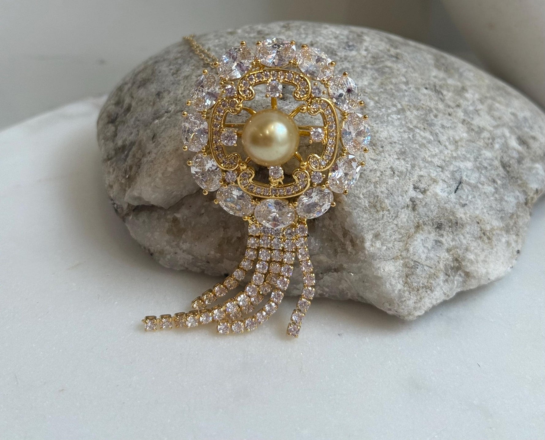 South Sea Golden Ocean Pearl Brooch Pendant 2in1: Extreme Luster, 9.8mm, Ultra gold pearl, Vintage brooch,3.3x6.9cm, S925 silver chain. for her holiday gift