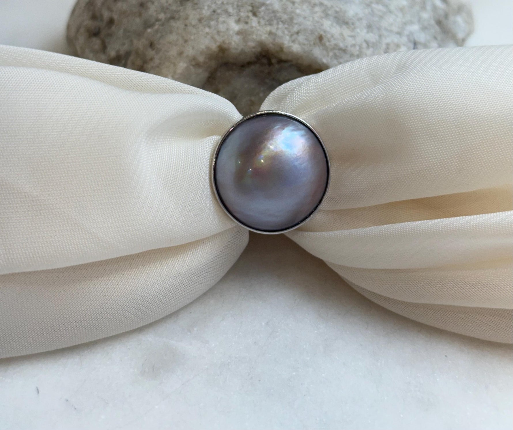 20.3mm Pink Rose iridescent Ocean Round Mabe Pearl Ring: Extreme luster, S925 Silver base adjustable Ring. for her daily wear
