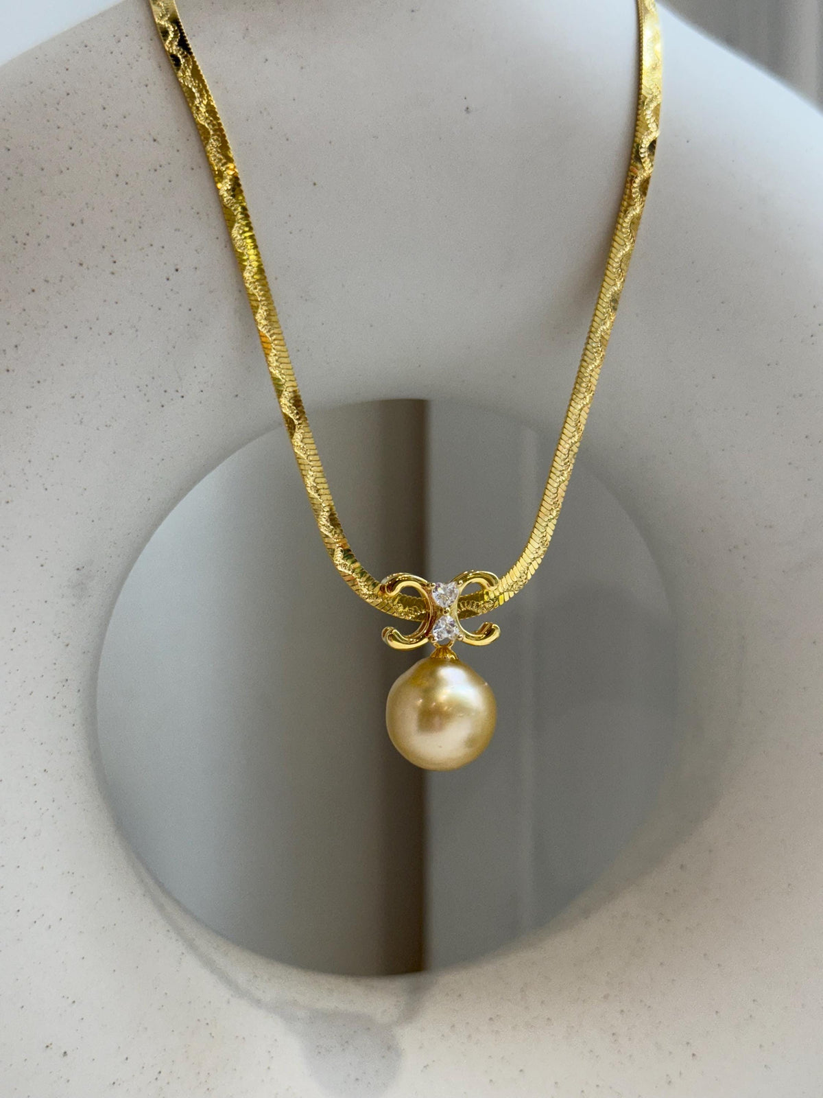 12.9mm South Sea Golden ocean pearl cool Pendant Thick Chain Necklace Set: Extreme luster mirrored, ultra Gold. S925 silver chain. To 17.7”