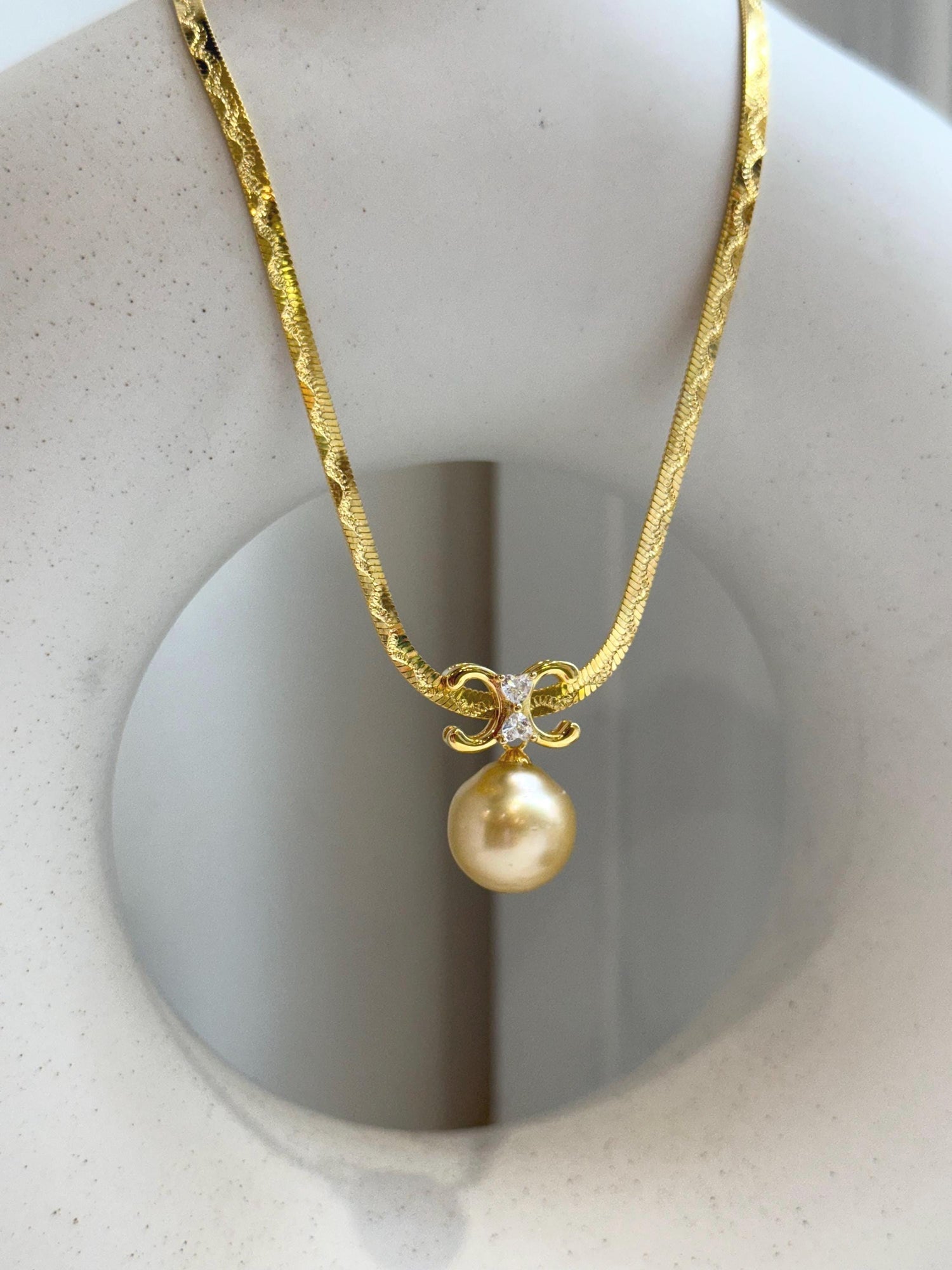 12.9mm South Sea Golden ocean pearl cool Pendant Thick Chain Necklace Set: Extreme luster mirrored, ultra Gold. S925 silver chain. To 17.7”