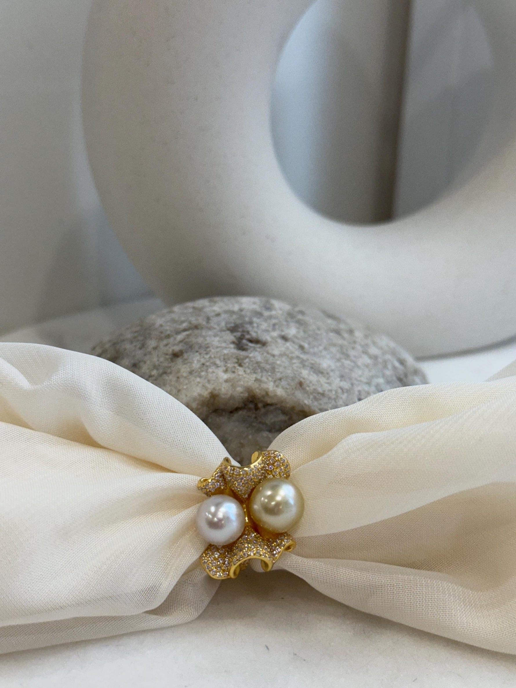 South sea golden Australian ocean white double pearls Ring: Extrem luster, 9.2-10.2mm. S925 silver adjustable Vintage Ring.