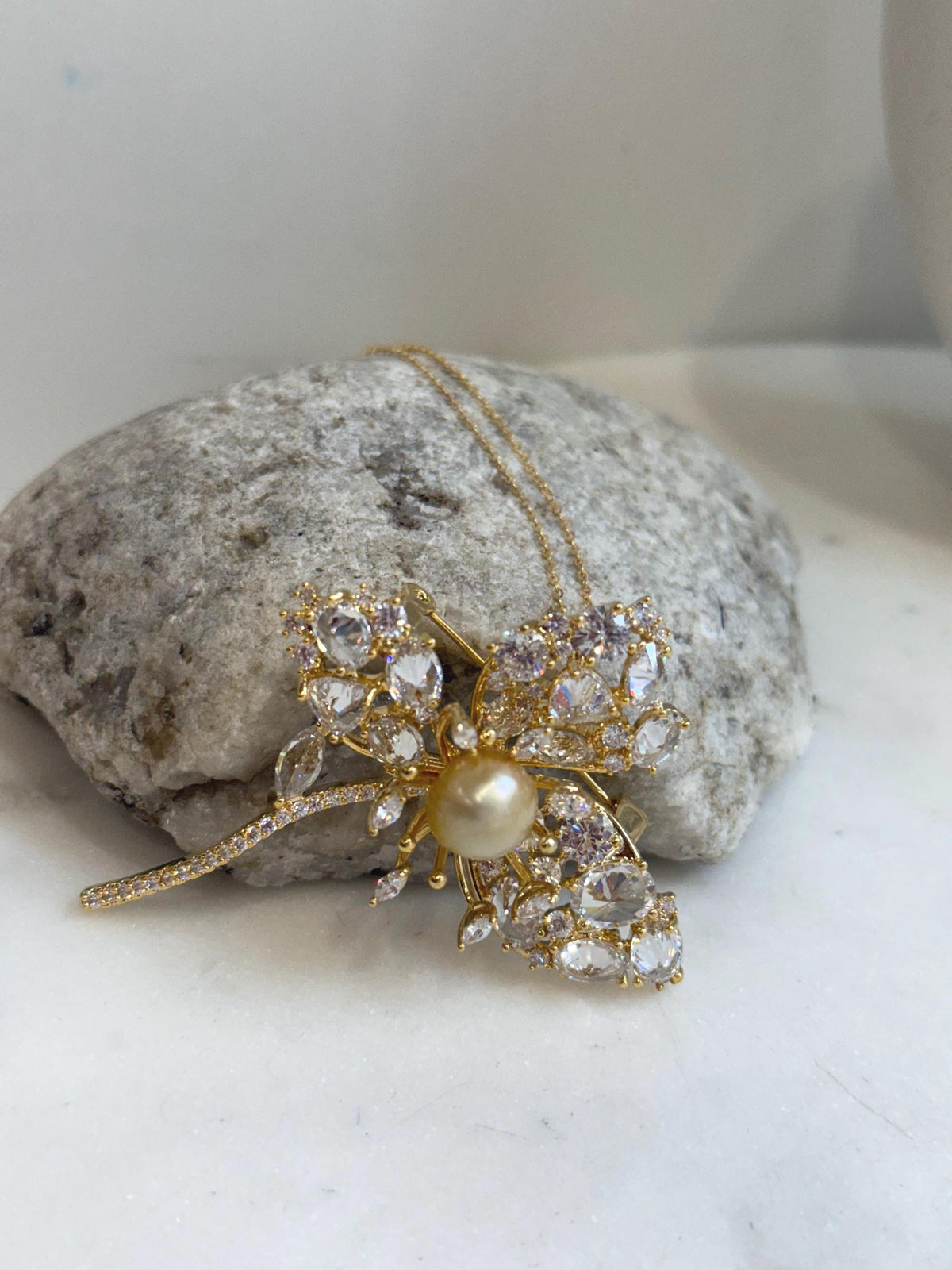 South Sea Golden Pearl Floral Brooch Pendant 2in1: Strong luster, light gold pearl, 9.8mm, s925 silver chain adjustable.