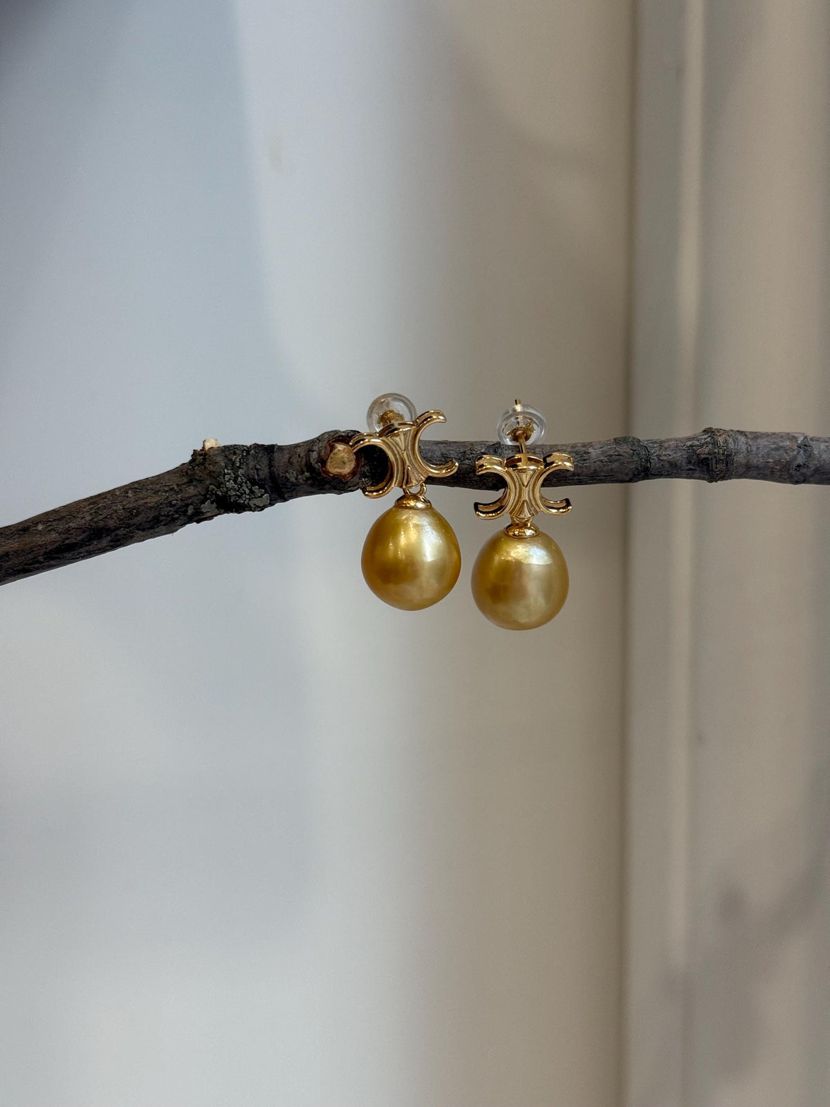 11mm South sea golden Pearls Earrings: Extreme luster mirrored effect, 2.1cm high, S925 silver cool earrings.