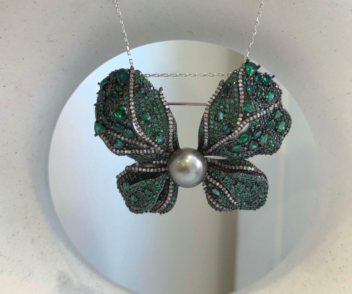 Tahitian Ocean Pearl Brooch Pendant 2in1: Strong Luster, 10mm, platinum pearl green hue, butterfly brooch,6x4cm, S925 silver chain.