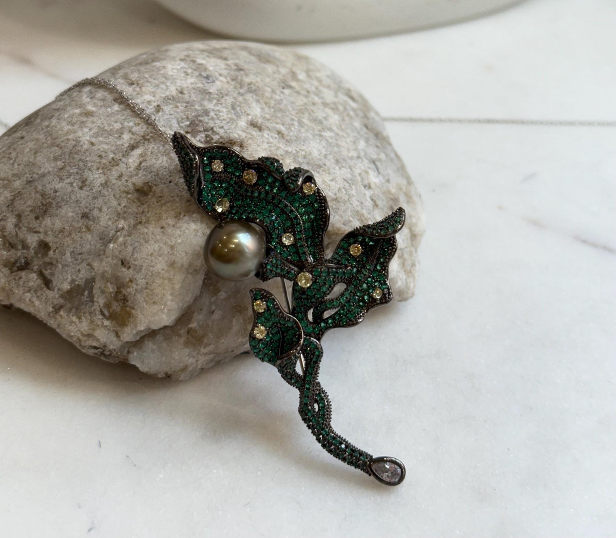 Tahitian Ocean Pearl Brooch Pendant 2in1: Extreme Luster, 10.2mm, pistachio olive pearl, leaf brooch, 3.3x6.7cm, S925 silver chain. for her holiday