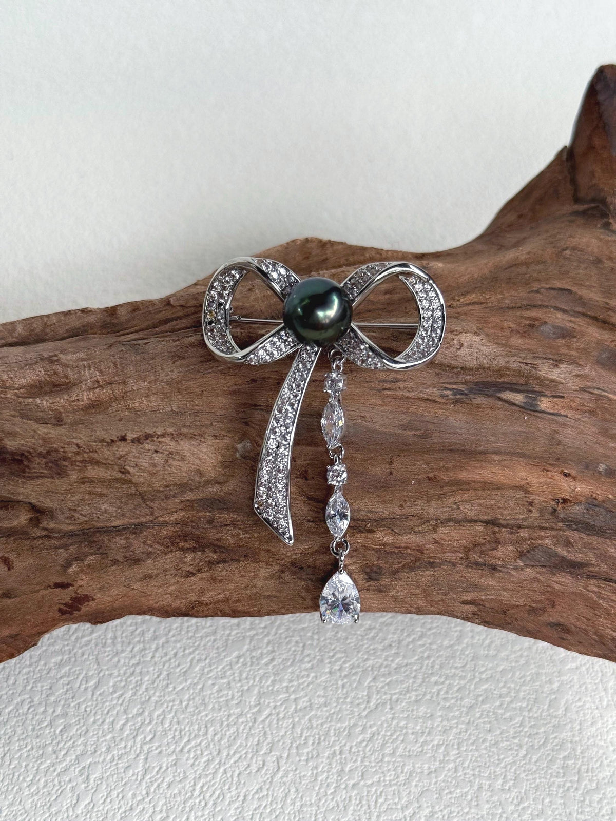 Tahitian Ocean Pearl Brooch: Extreme luster mirrored, 10.2mm gorgeous peacock green pearl, butterfly Bow Copper Brooch. gift for her anniversary