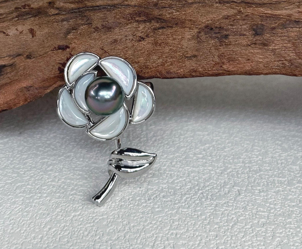Tahitian Ocean Pearl Brooch Pendant 2in1: Extreme Luster mirrrored, 9.2mm, peacock green pearl, 2.5x3.8cm, S925 silver chain. gift for her daily wear