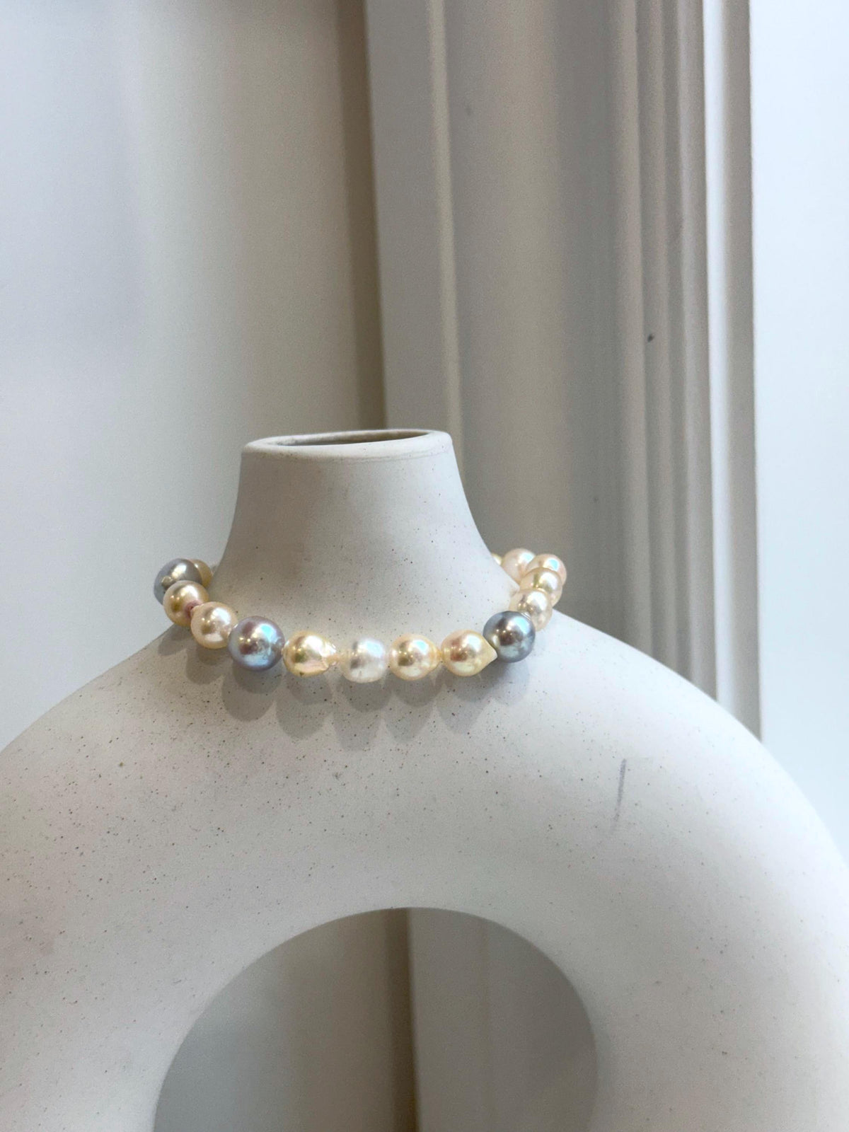 Multicolor Ocean Pearls Bracelet: 19pcs Akoya ocean Australian White ocean Pearls, Extreme luster, 6.7-8.5mm, 7.2” knotted