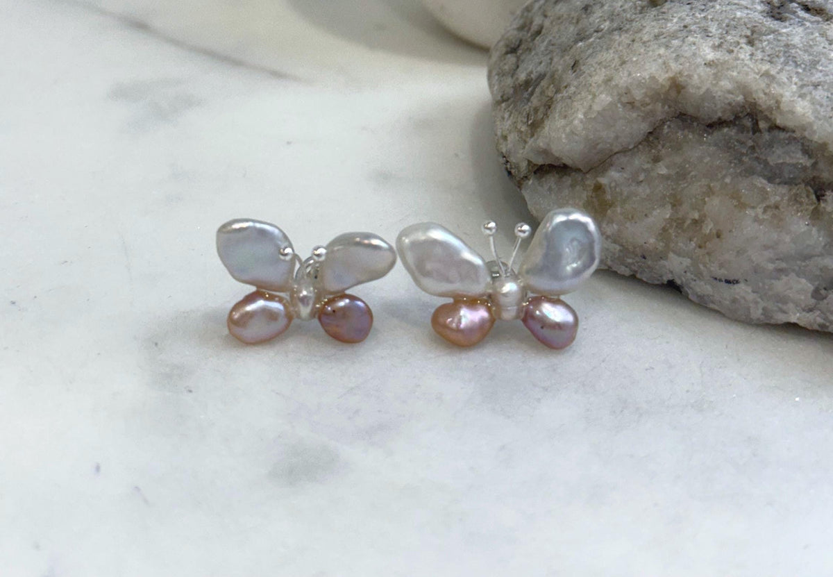 Keshi Pearls Cute Butterfly Earrings Studs: Strong luster, White Rose pearls, 1.4x2cm, S925 silver earrings studs.