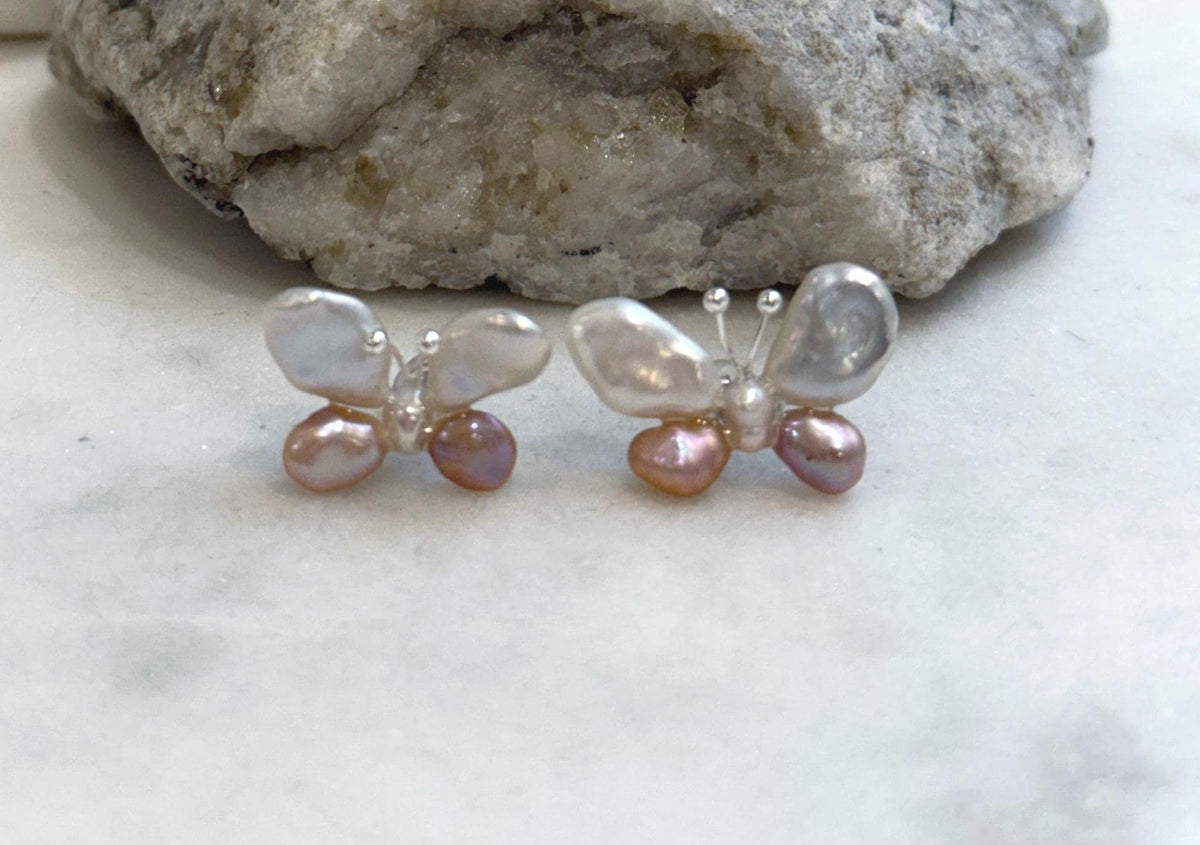 Keshi Pearls Cute Butterfly Earrings Studs: Strong luster, White Rose pearls, 1.4x2cm, S925 silver earrings studs.