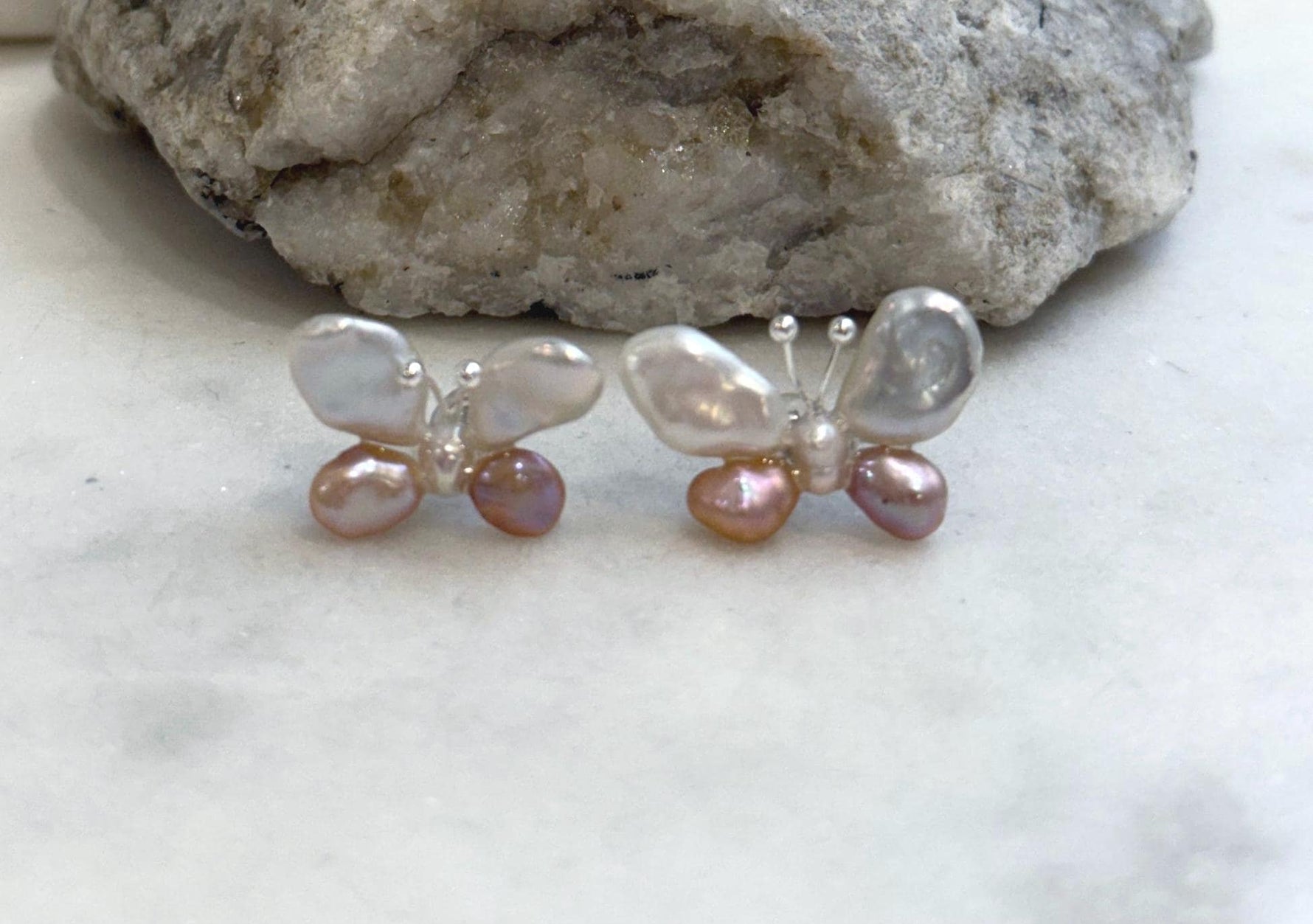 Keshi Pearls Cute Butterfly Earrings Studs: Strong luster, White Rose pearls, 1.4x2cm, S925 silver earrings studs.