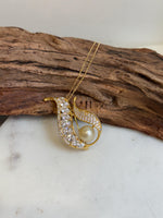 South sea golden pearl brooch pendant 2in1: Extreme strong luster mirrored, 9.3mm, light gold. Vintage design Brooch with s925 silver chain.