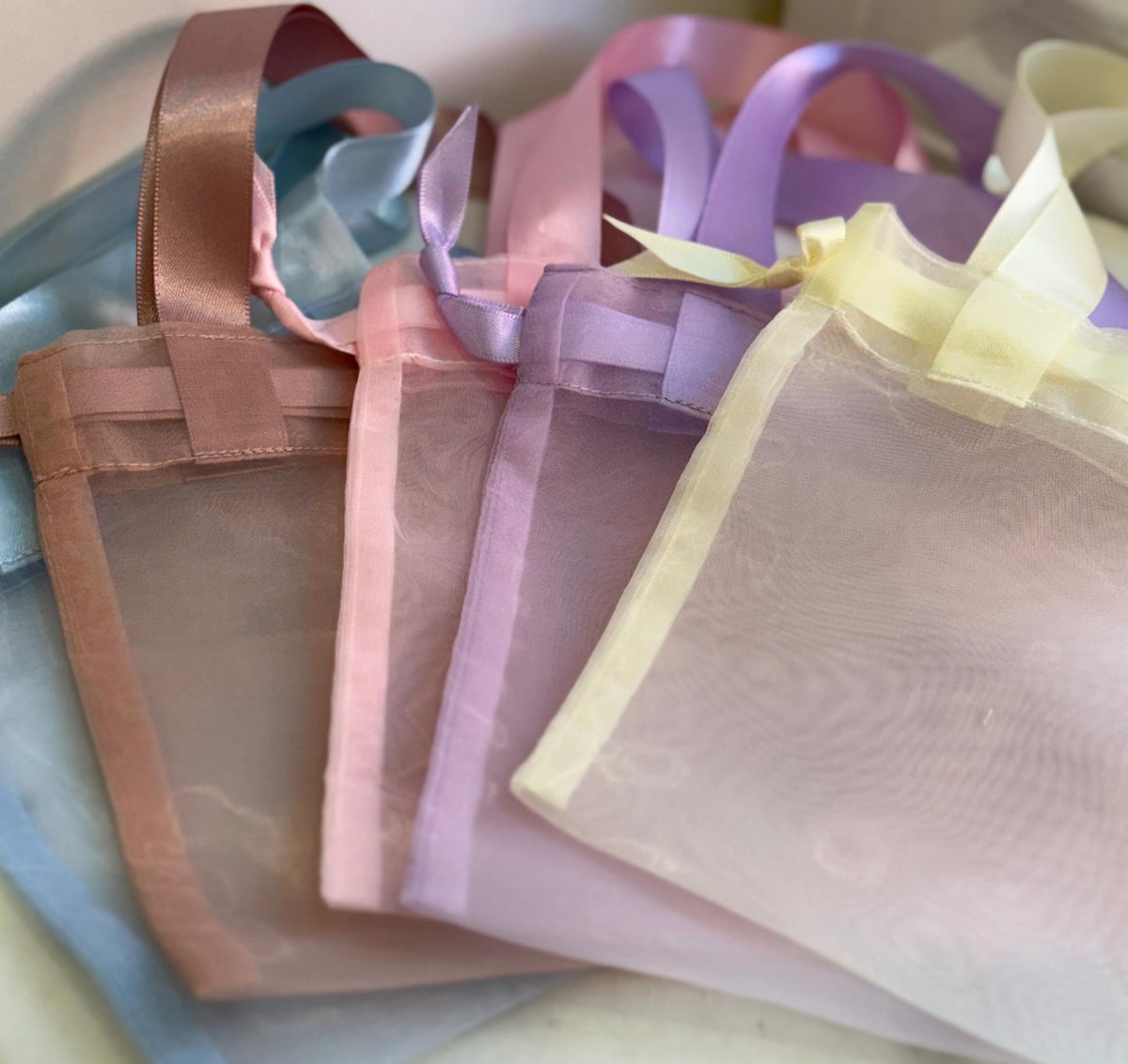 Thank you- Tag, 10x10cm Thick Organza gift bag with handle.