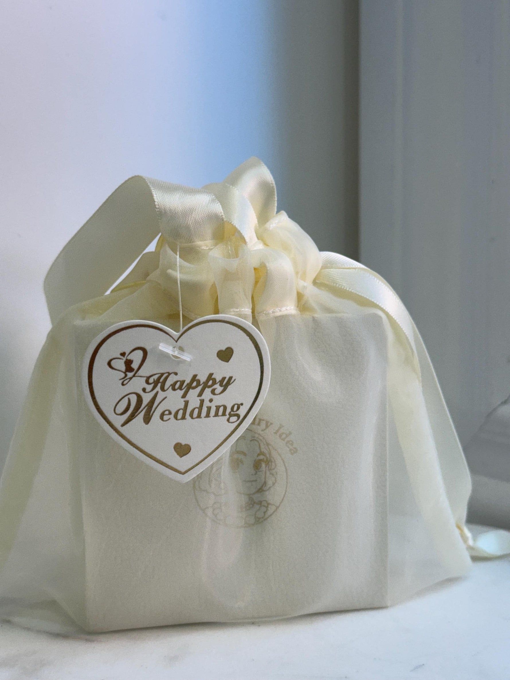 Happy wedding - Tag, 10x10cm Thick Organza gift bag with handle.