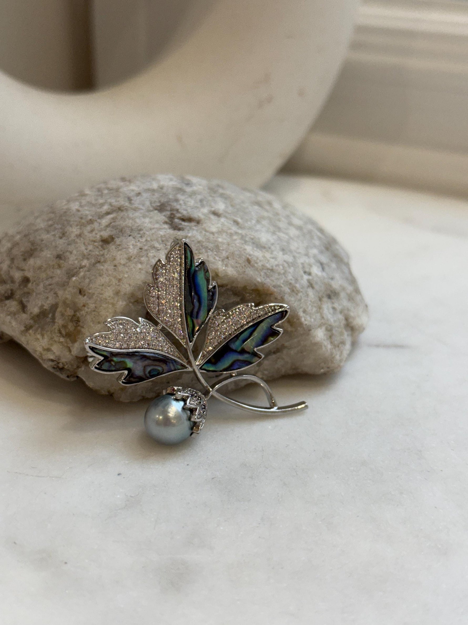 Tahitian Ocean Pearl Leaf Brooch Pendant 2in1: Extreme luster mirrored, 9.8mm silver color pearl, s925 silver chain, gift for her birthday