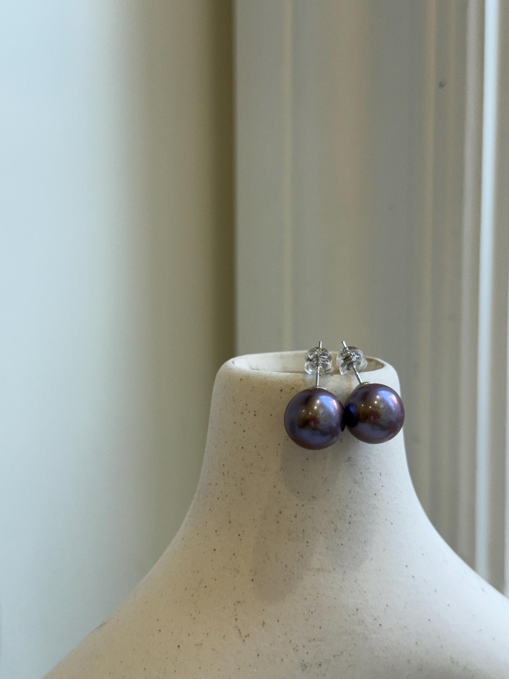 11.2mm Purple Edison Pearls Earrings Studs: Extreme luster Mirrored,gorgeous purple, S925 silver earrings studs.